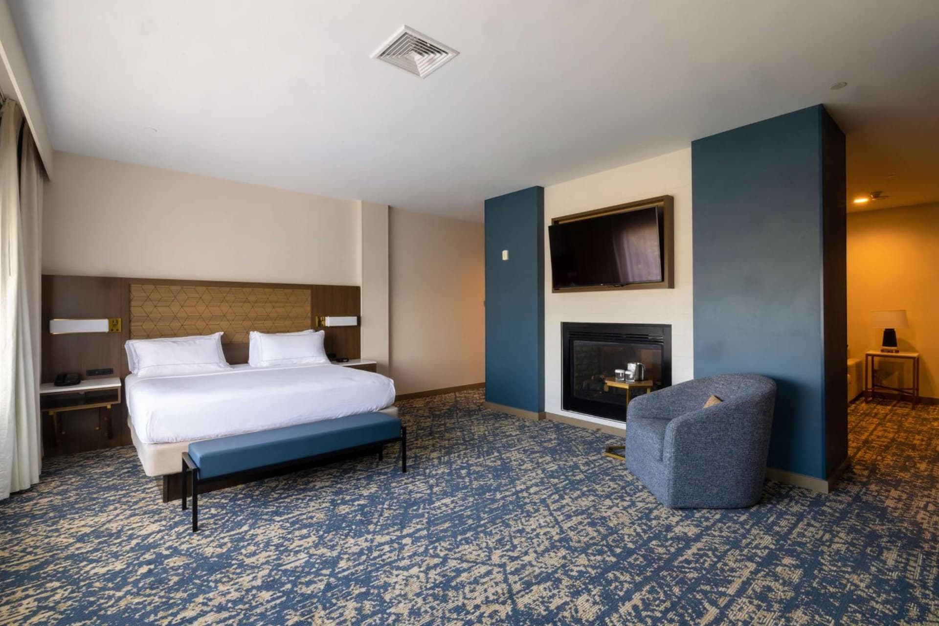 DoubleTree by Hilton Tinton Falls-Eatontown gallery photo in Tinton Falls, NJ — image 23