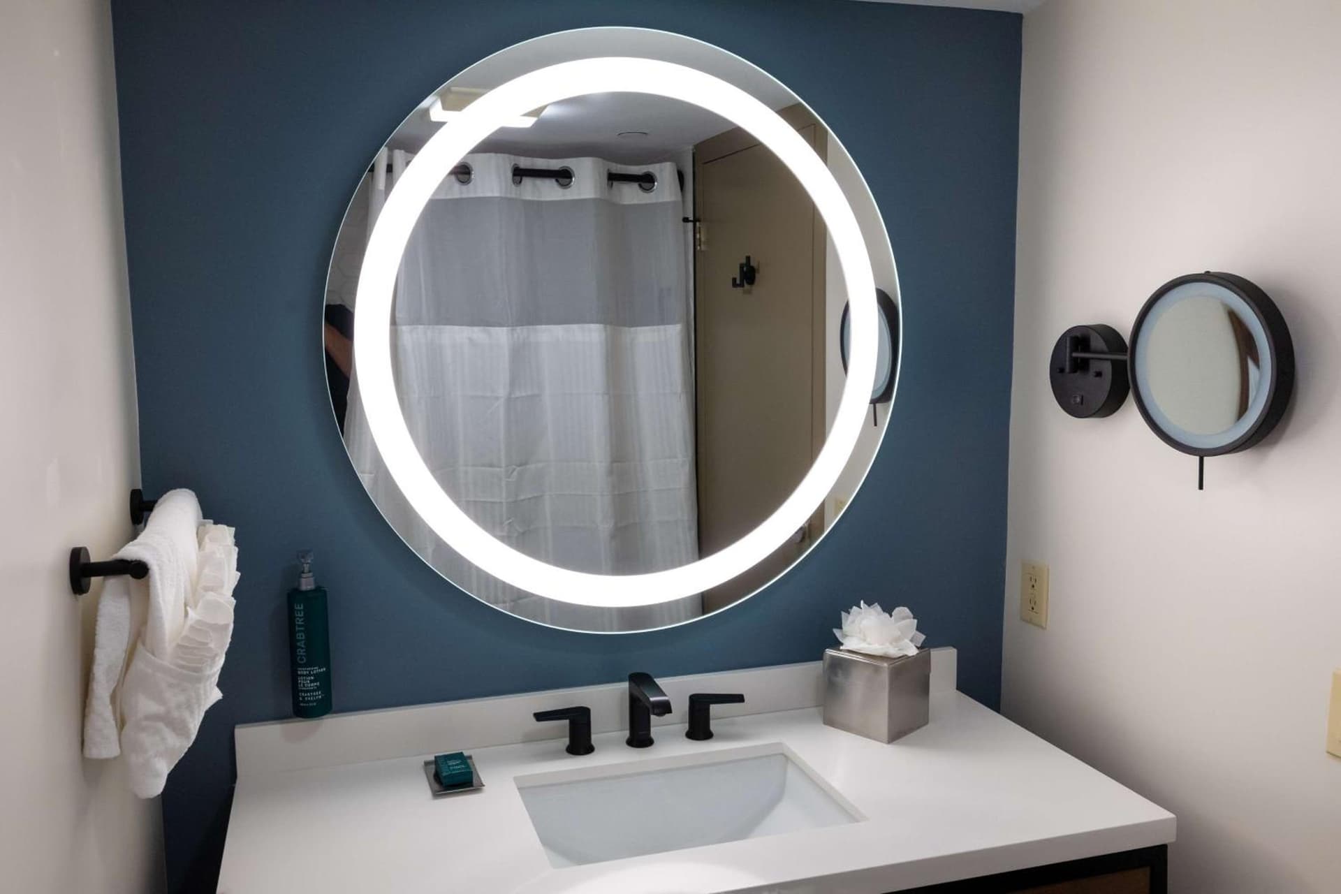 DoubleTree by Hilton Tinton Falls-Eatontown gallery photo in Tinton Falls, NJ — image 45