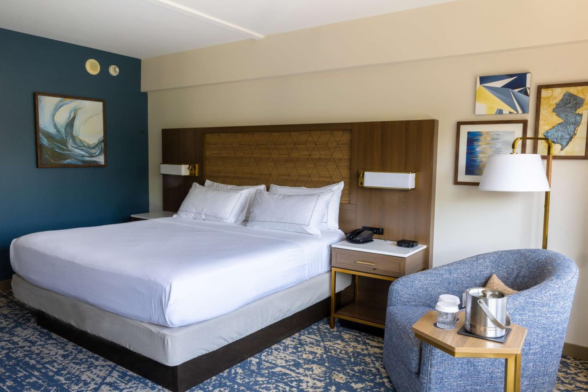 DoubleTree by Hilton Tinton Falls-Eatontown gallery photo in Tinton Falls, NJ — image 125