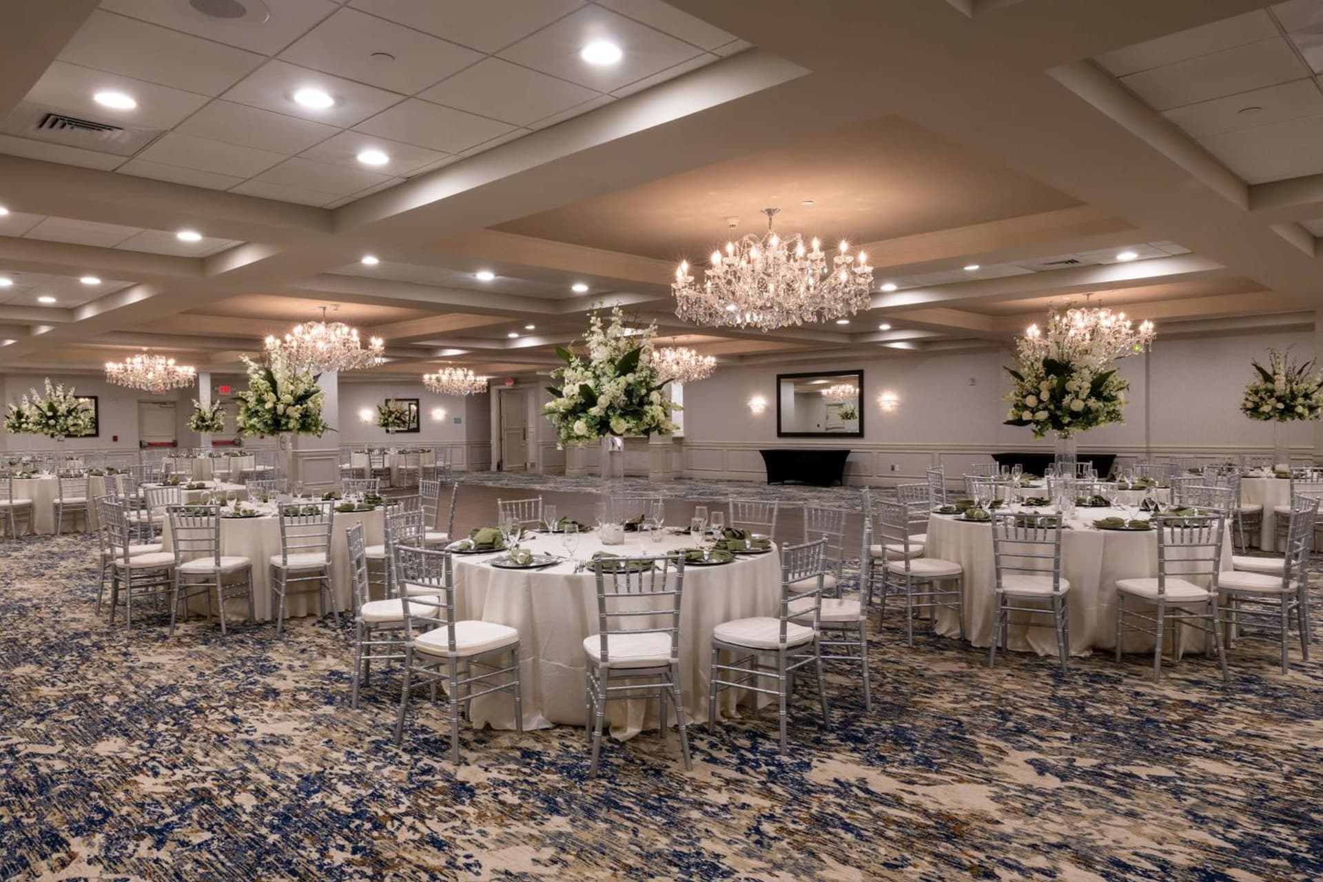 DoubleTree by Hilton Tinton Falls-Eatontown gallery photo in Tinton Falls, NJ — image 128