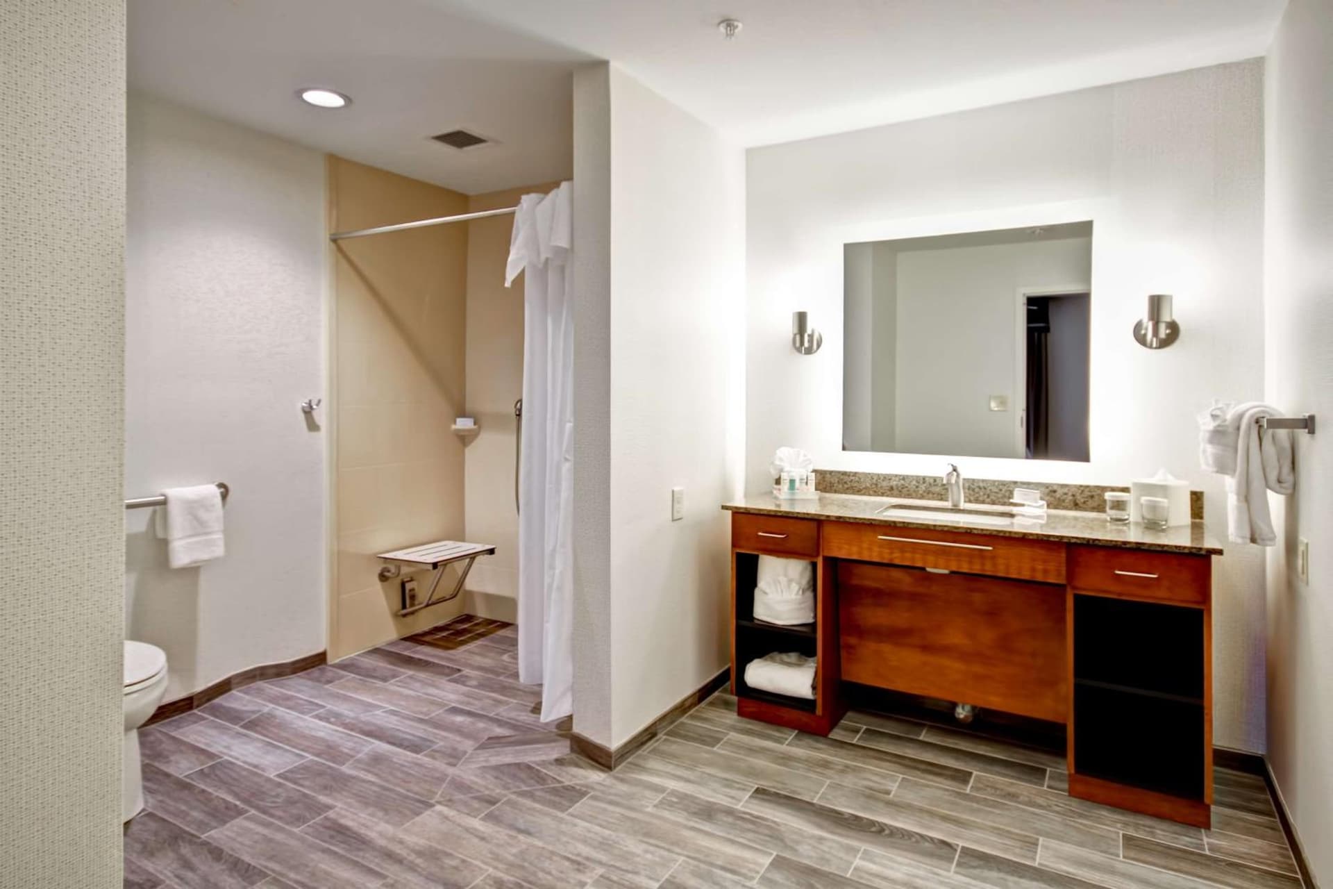 Homewood Suites by Hilton Greeley gallery photo in Greeley, CO — image 16