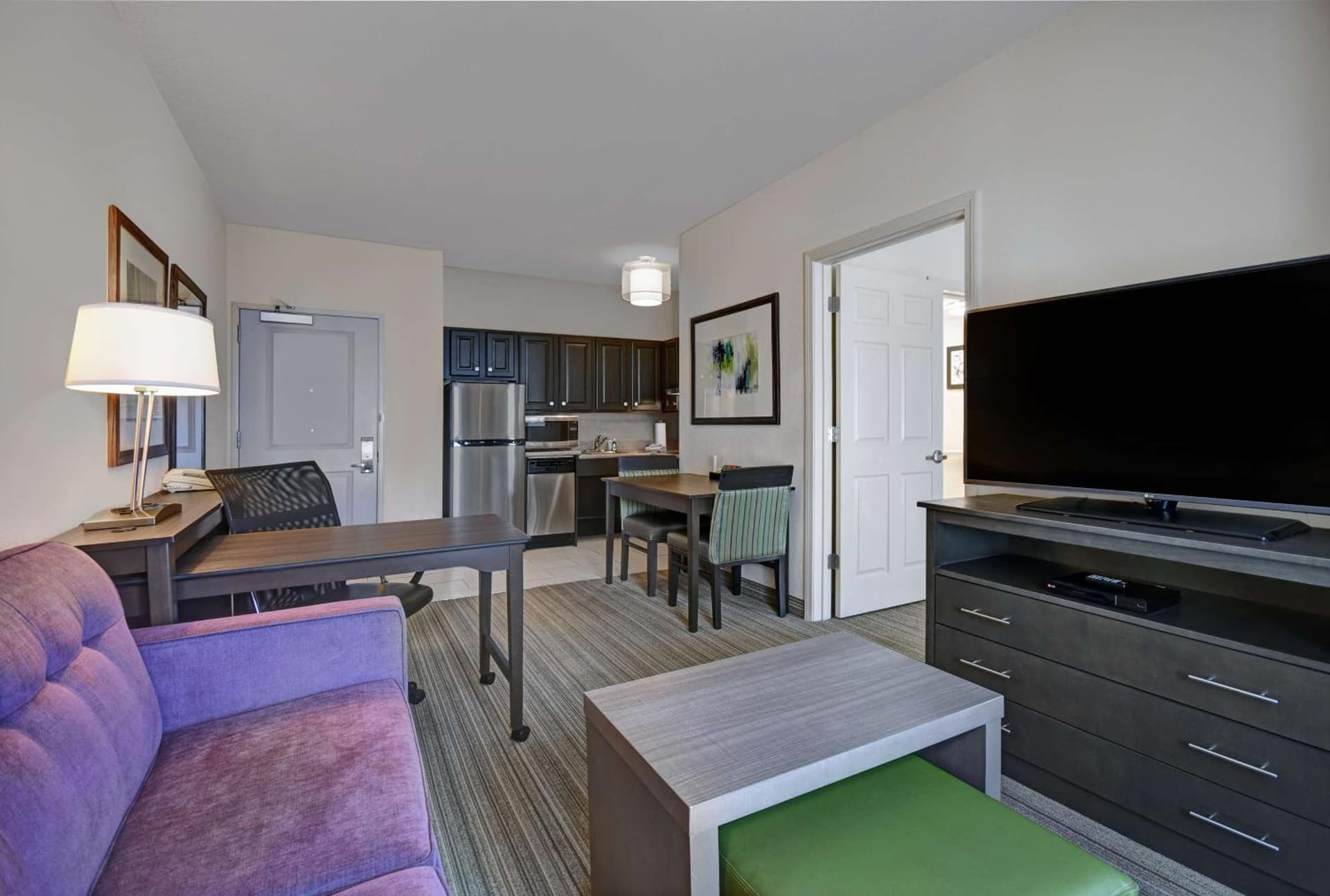 Homewood Suites by Hilton Eatontown gallery photo in Eatontown, NJ — image 21