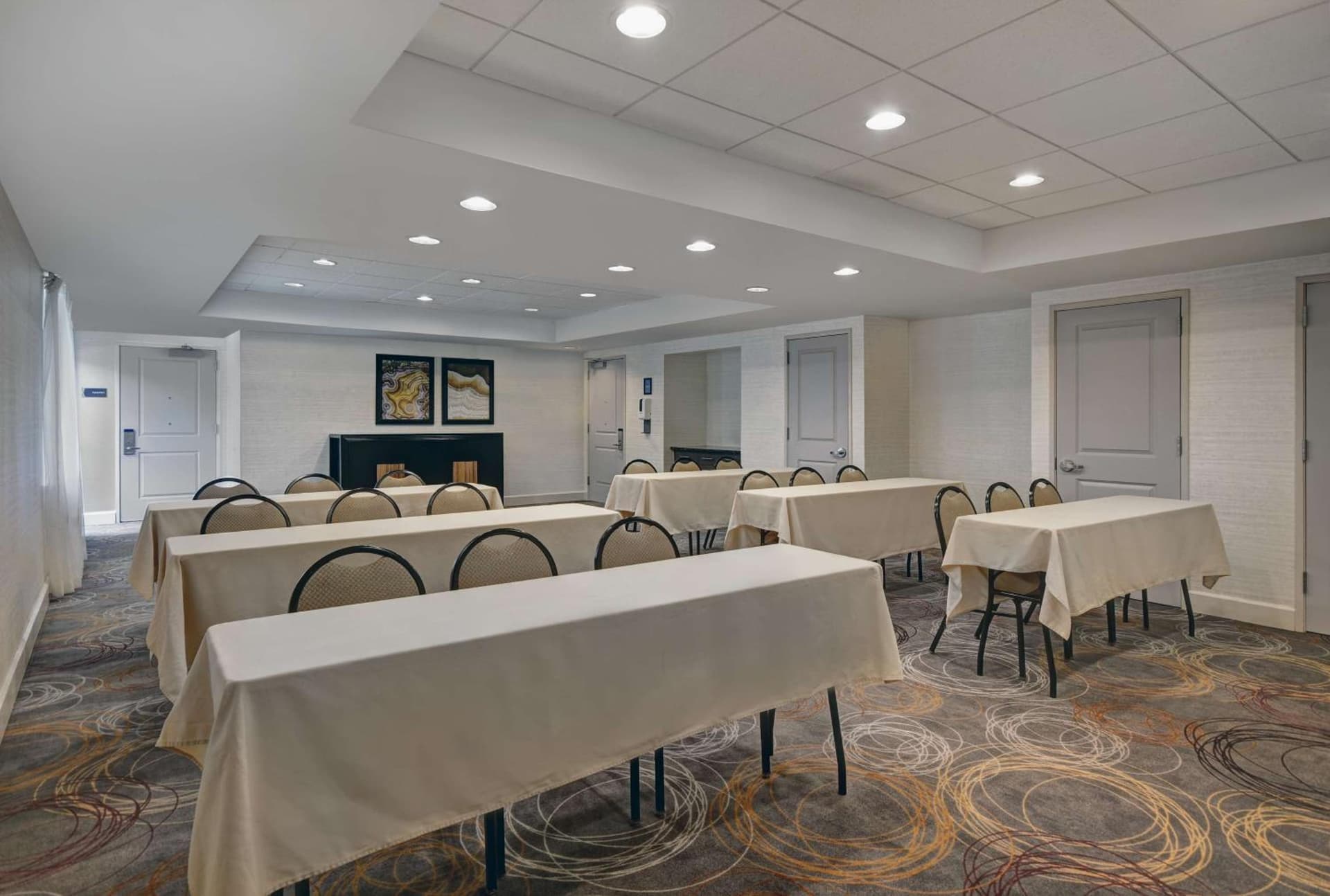 Homewood Suites by Hilton Eatontown gallery photo in Eatontown, NJ — image 30