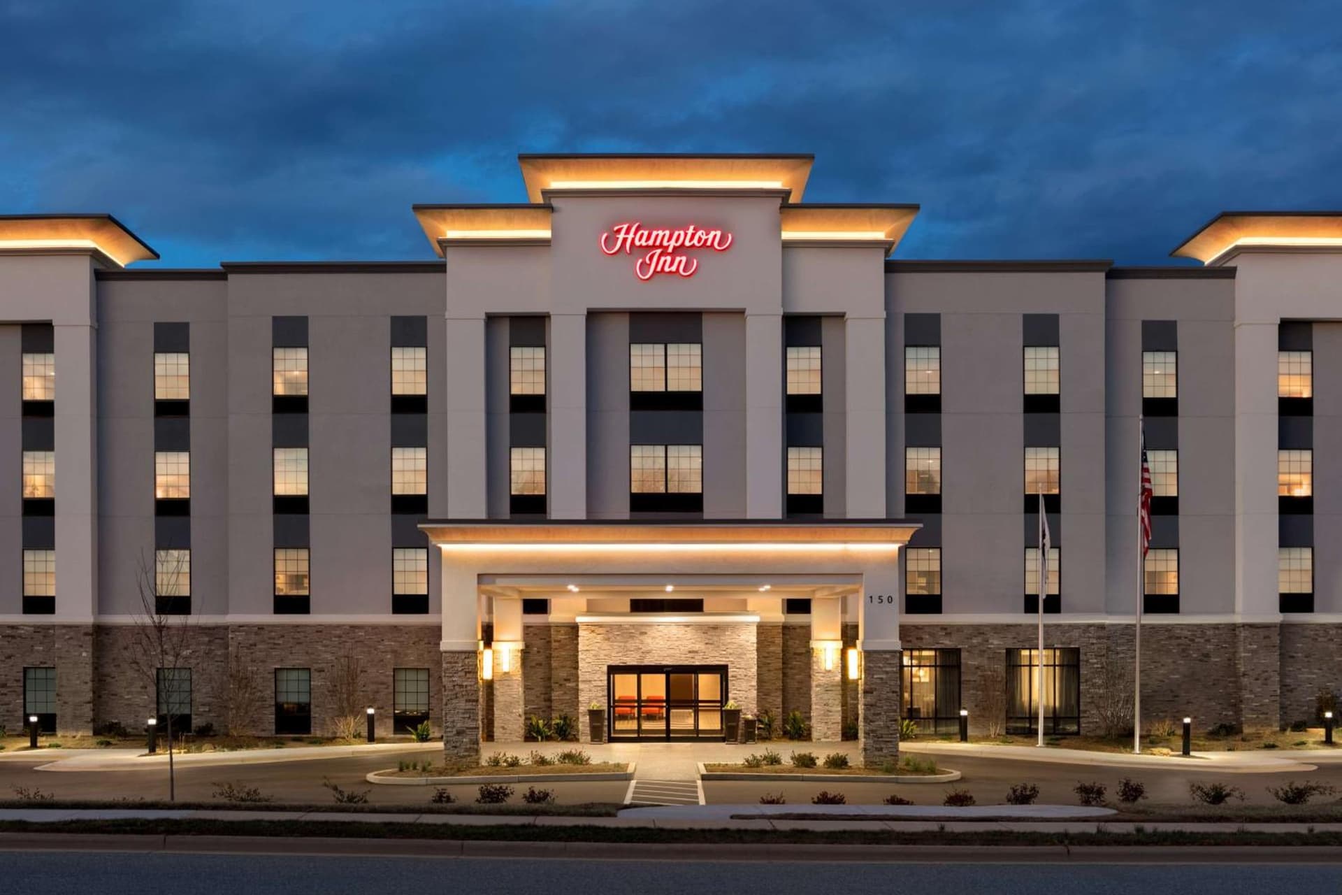 Hampton Inn Kernersville property views in Kernersville, NC — gallery photo 3