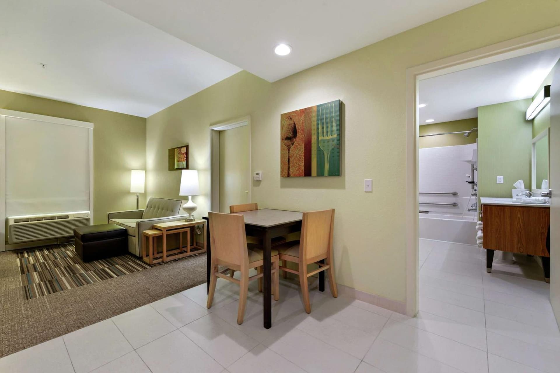 Home2 Suites by Hilton Gulfport I-10 gallery photo in Gulfport, MS — image 6