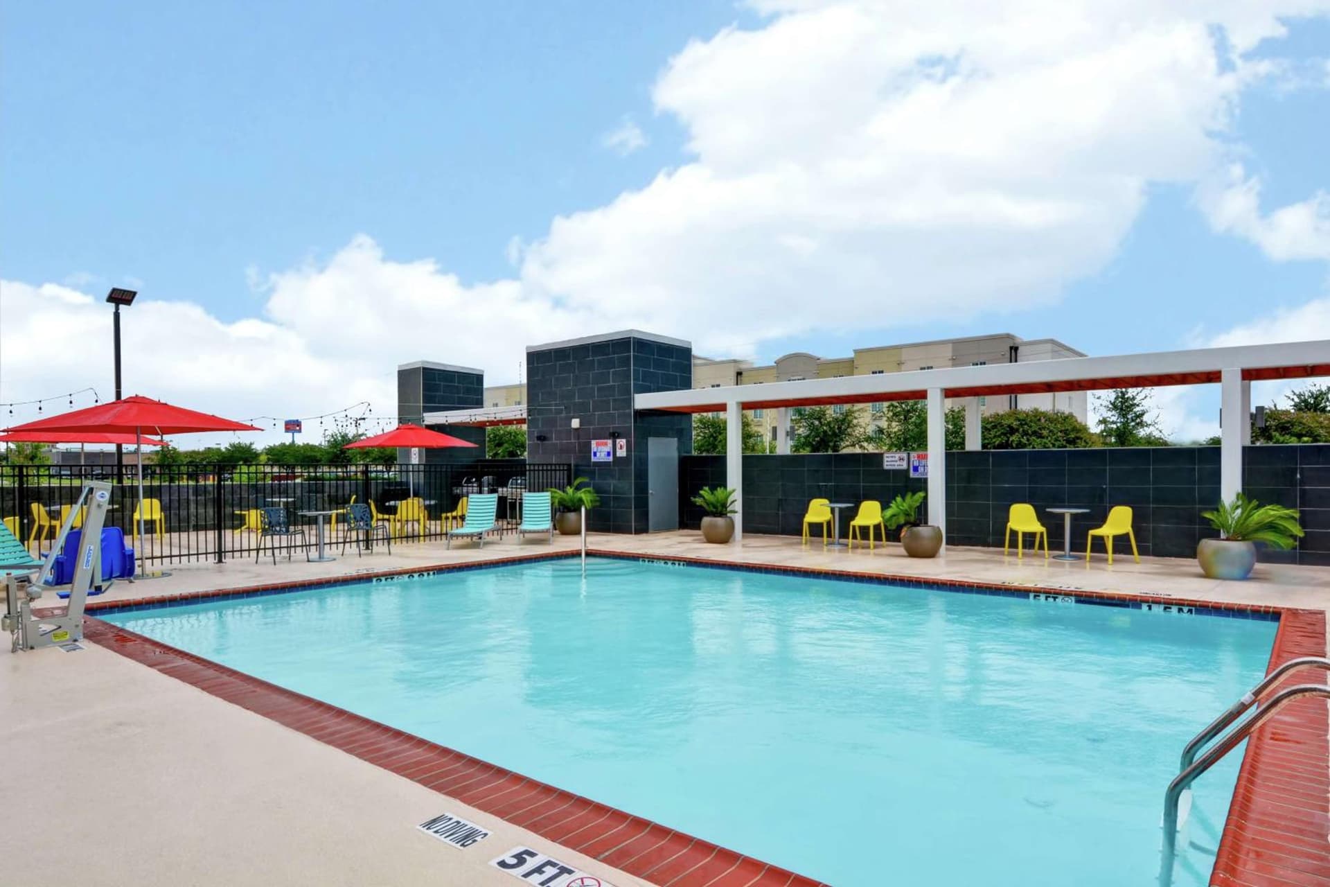 Home2 Suites by Hilton La Porte gallery photo in La Porte, TX — image 13