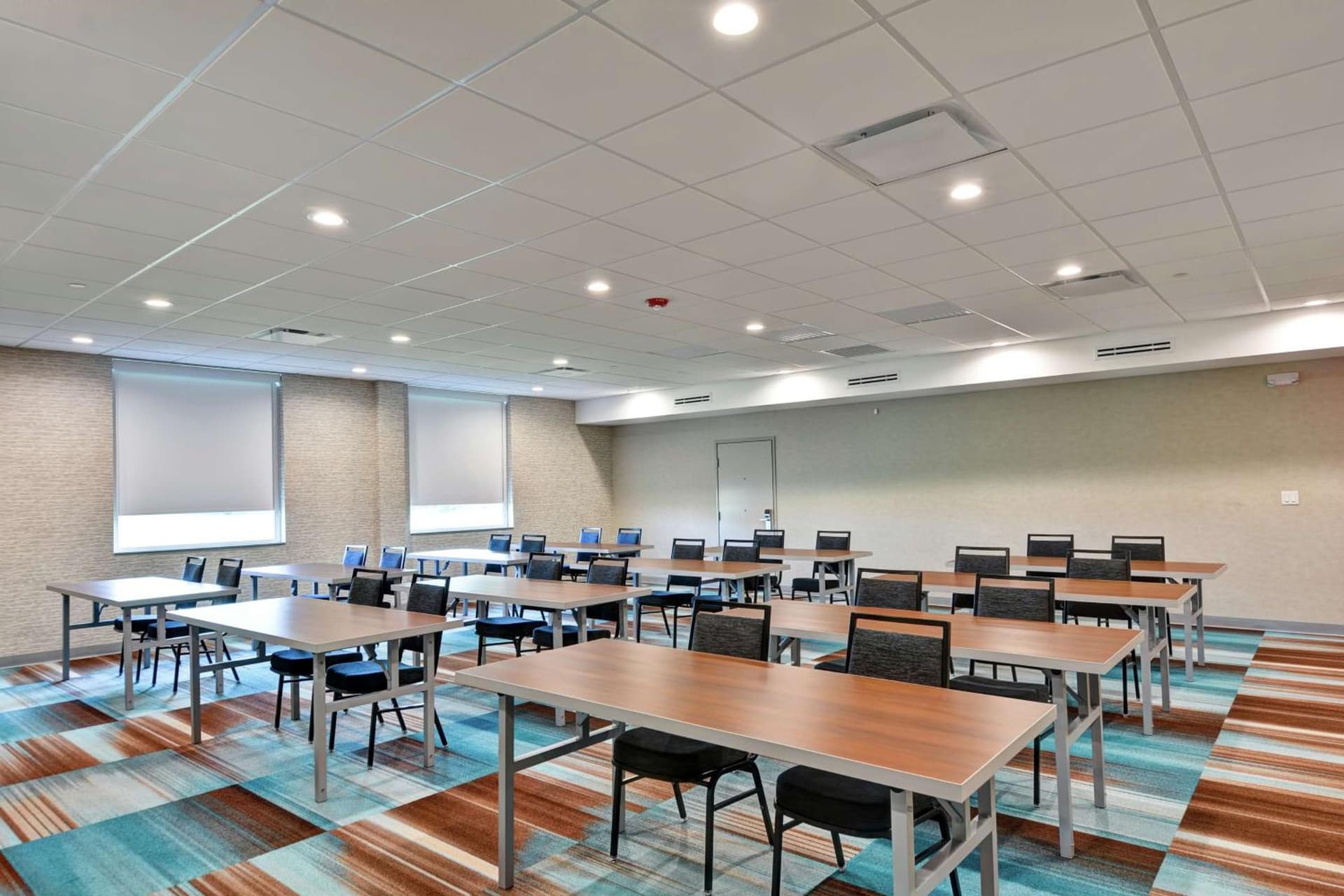 Home2 Suites by Hilton La Porte gallery photo in La Porte, TX — image 21