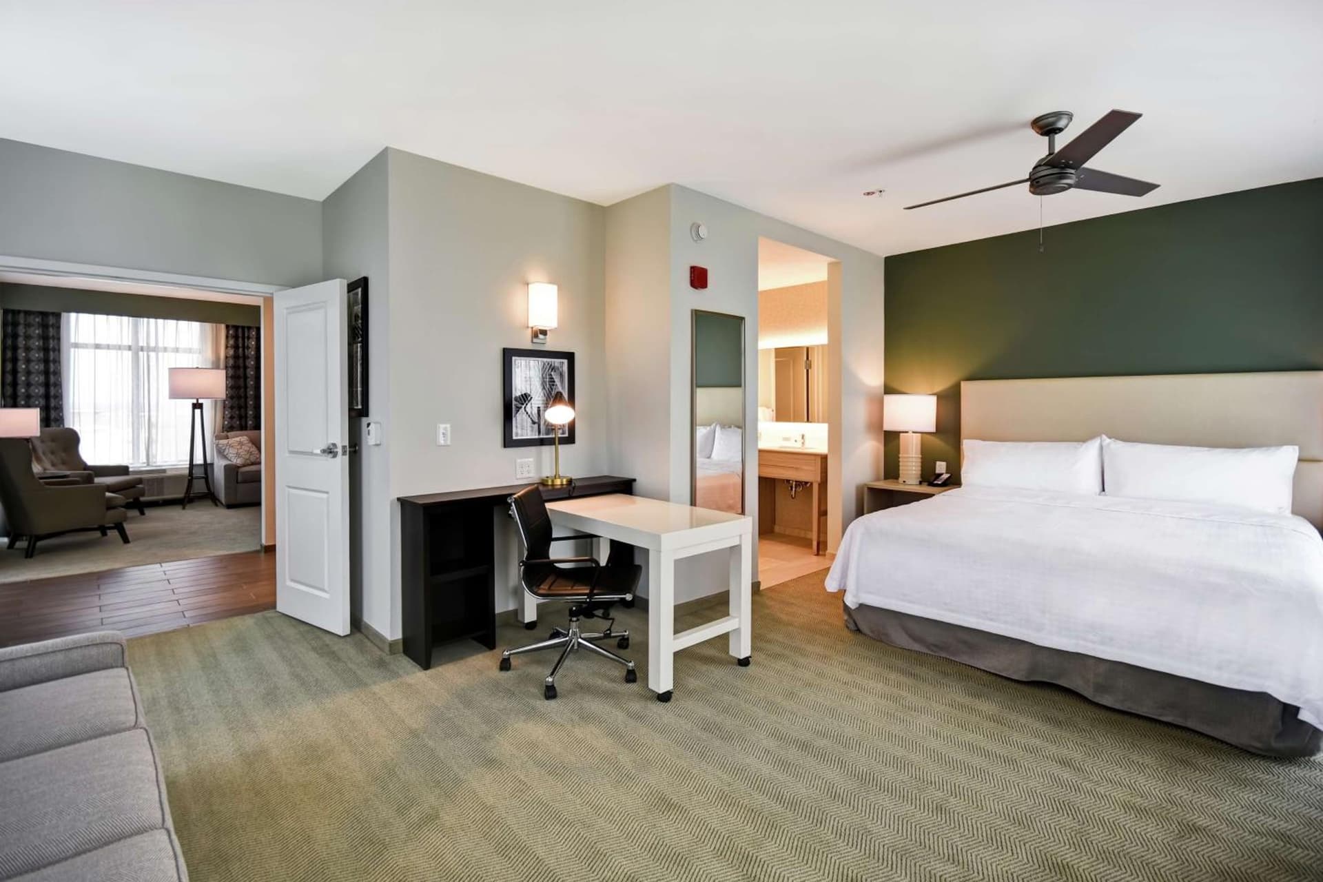 Homewood Suites By Hilton Greenville Downtown gallery photo in Greenville, SC — image 31