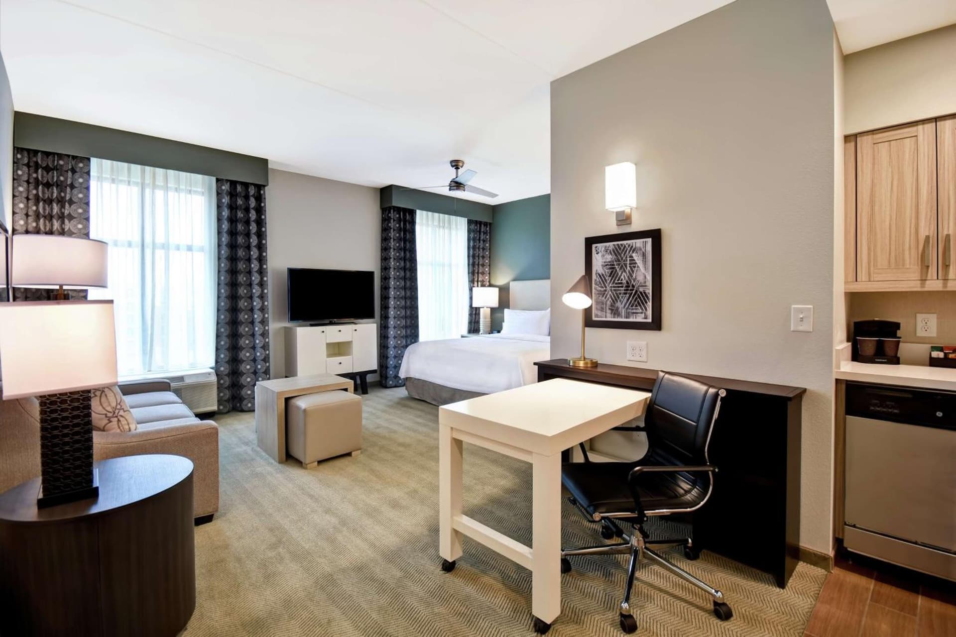 Homewood Suites By Hilton Greenville Downtown gallery photo in Greenville, SC — image 5