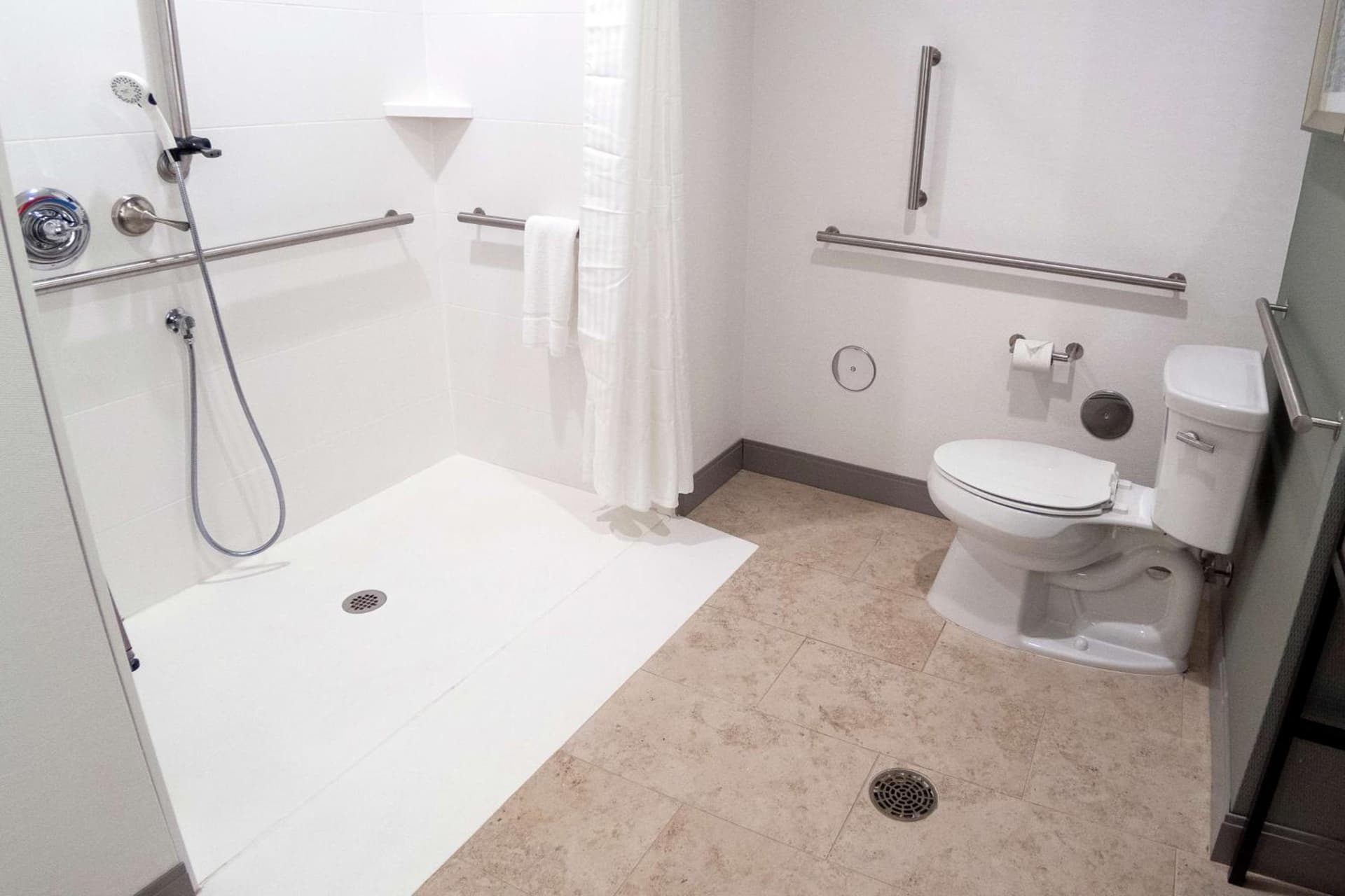 Hilton Garden Inn Spartanburg gallery photo in Spartanburg, SC — image 24