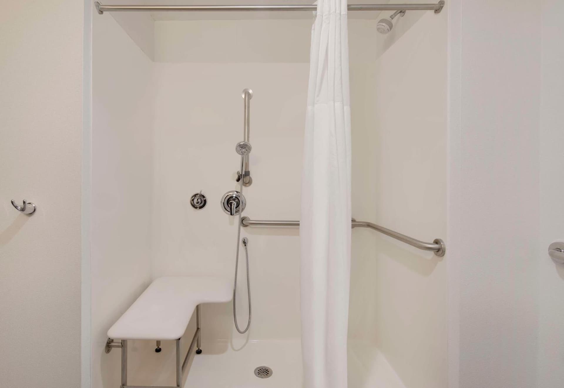 Hampton Inn & Suites D'Iberville Biloxi gallery photo in Biloxi, MS — image 9