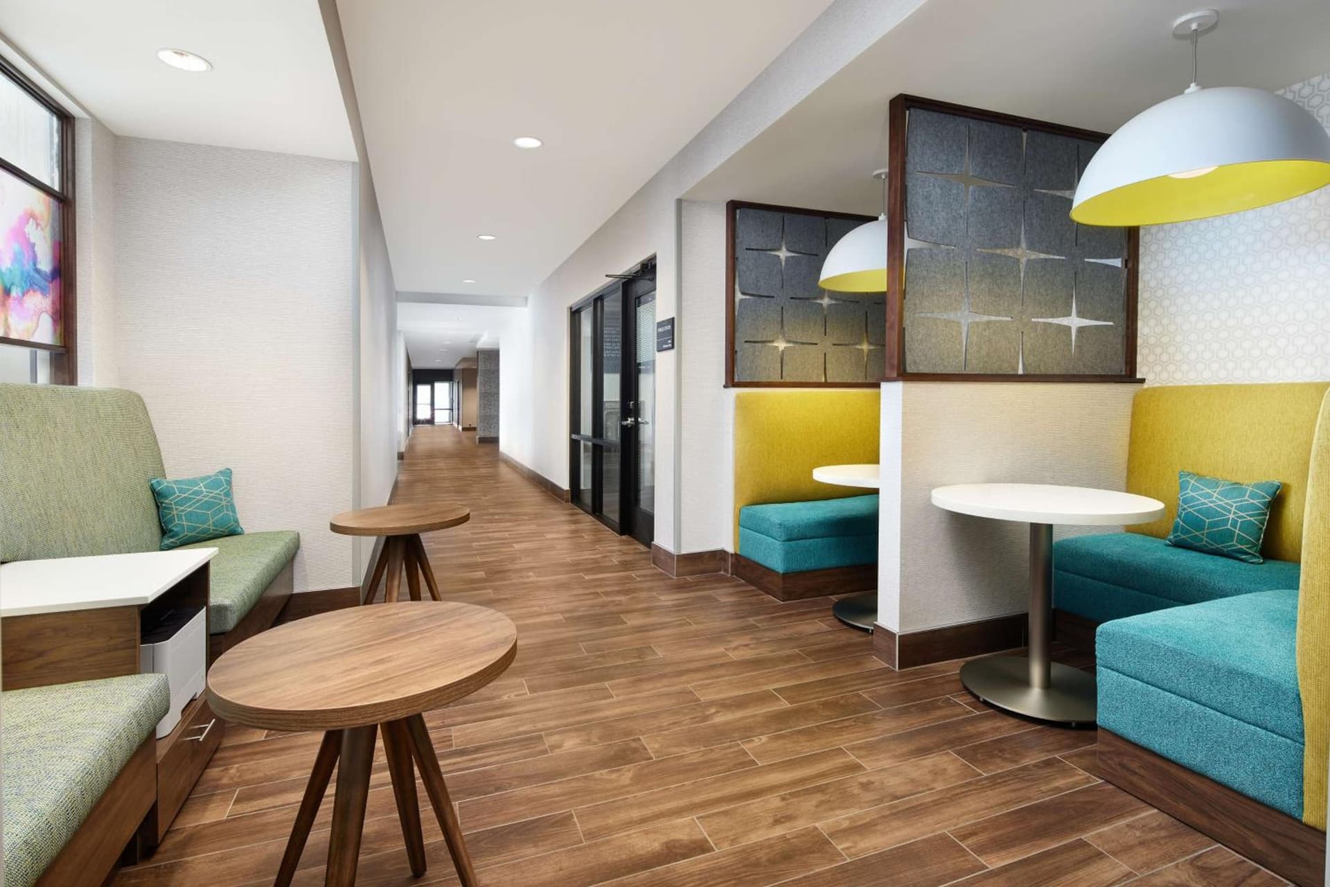 Hampton Inn Franklin, IN interior in Franklin, IN — gallery photo 2