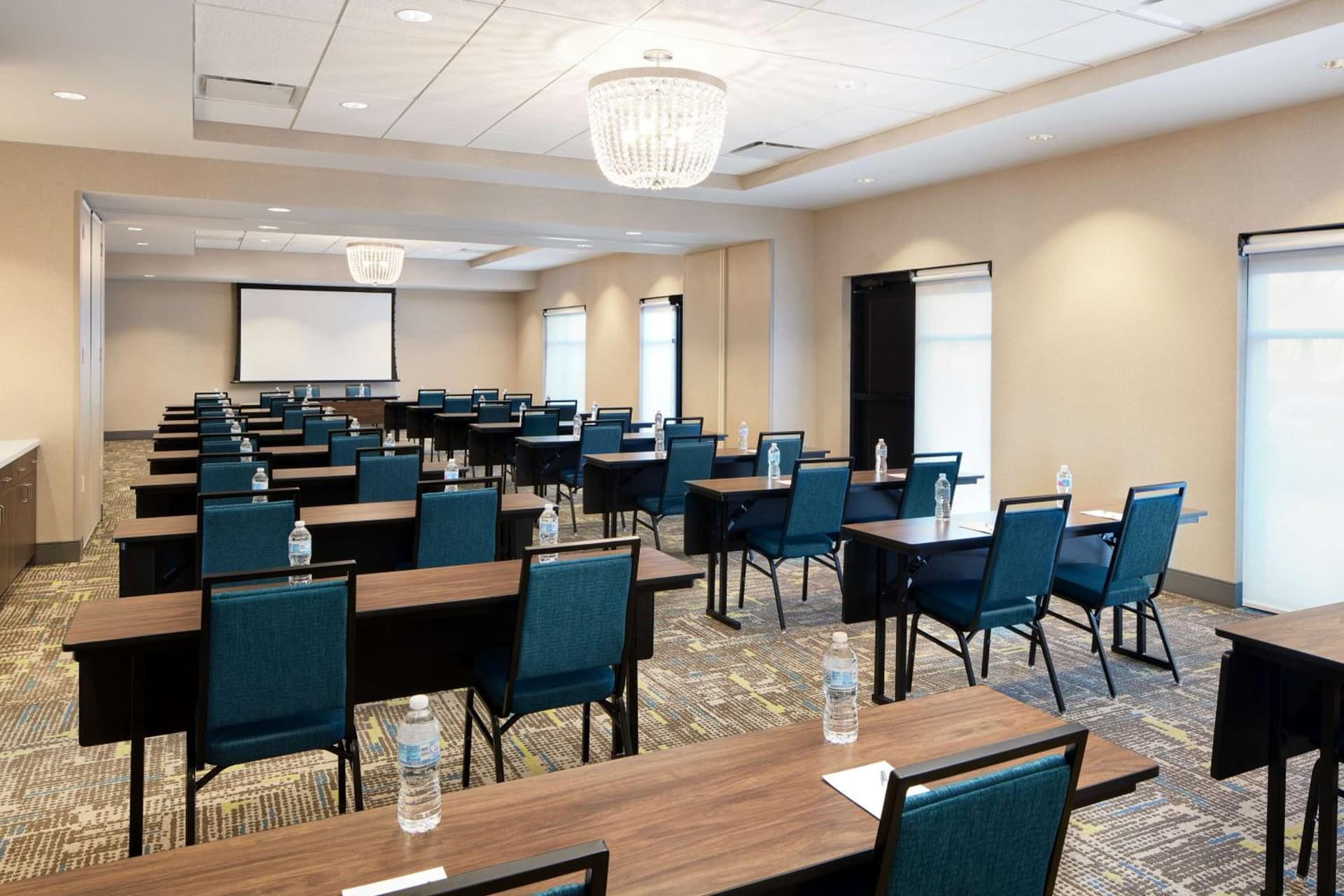 Hampton Inn Franklin, IN gallery photo in Franklin, IN — image 26