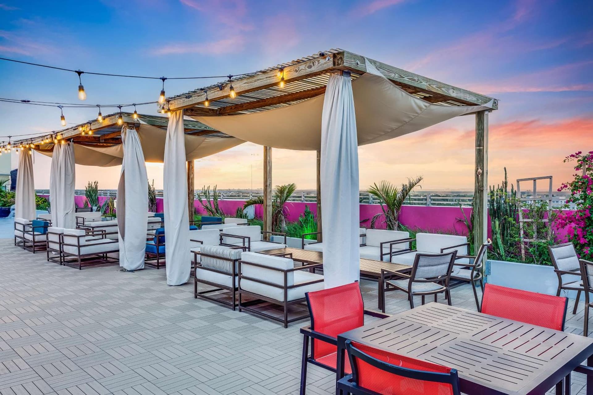 SERENA Hotel Aventura Miami, Tapestry Collection by Hilton gallery photo in Aventura, FL — image 42