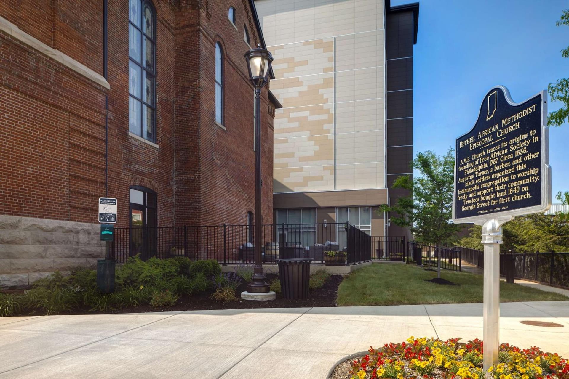 Homewood Suites by Hilton Indianapolis Downtown IUPUI property views in Indianapolis, IN — gallery photo 3