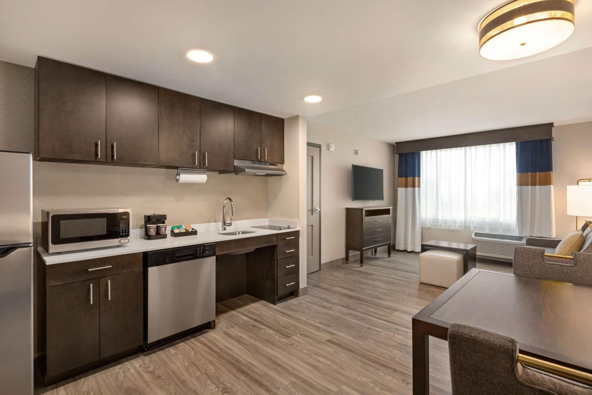 Homewood Suites by Hilton Indianapolis Downtown IUPUI gallery photo in Indianapolis, IN — image 42