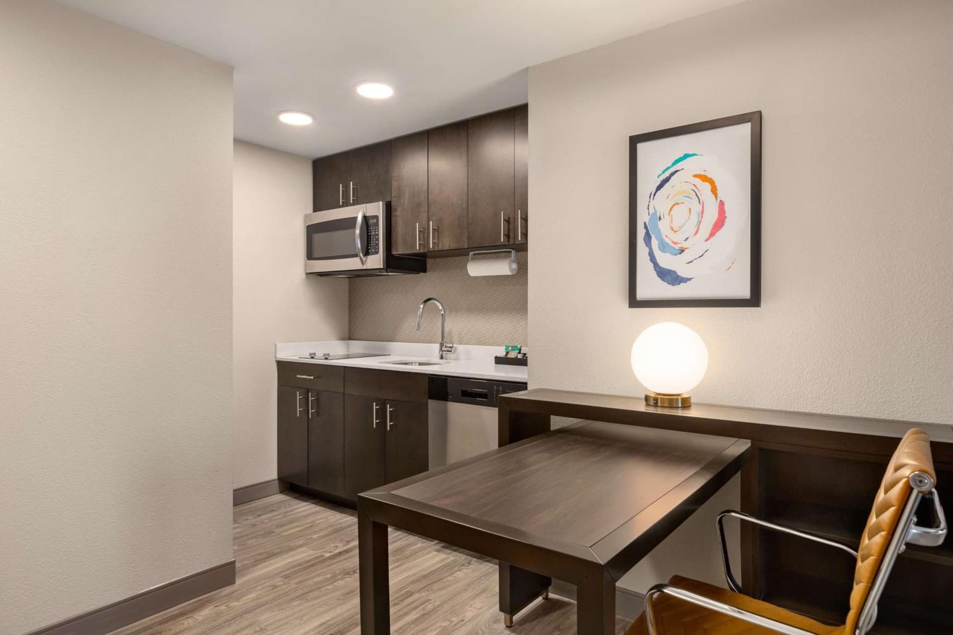 Homewood Suites by Hilton Indianapolis Downtown IUPUI gallery photo in Indianapolis, IN — image 19
