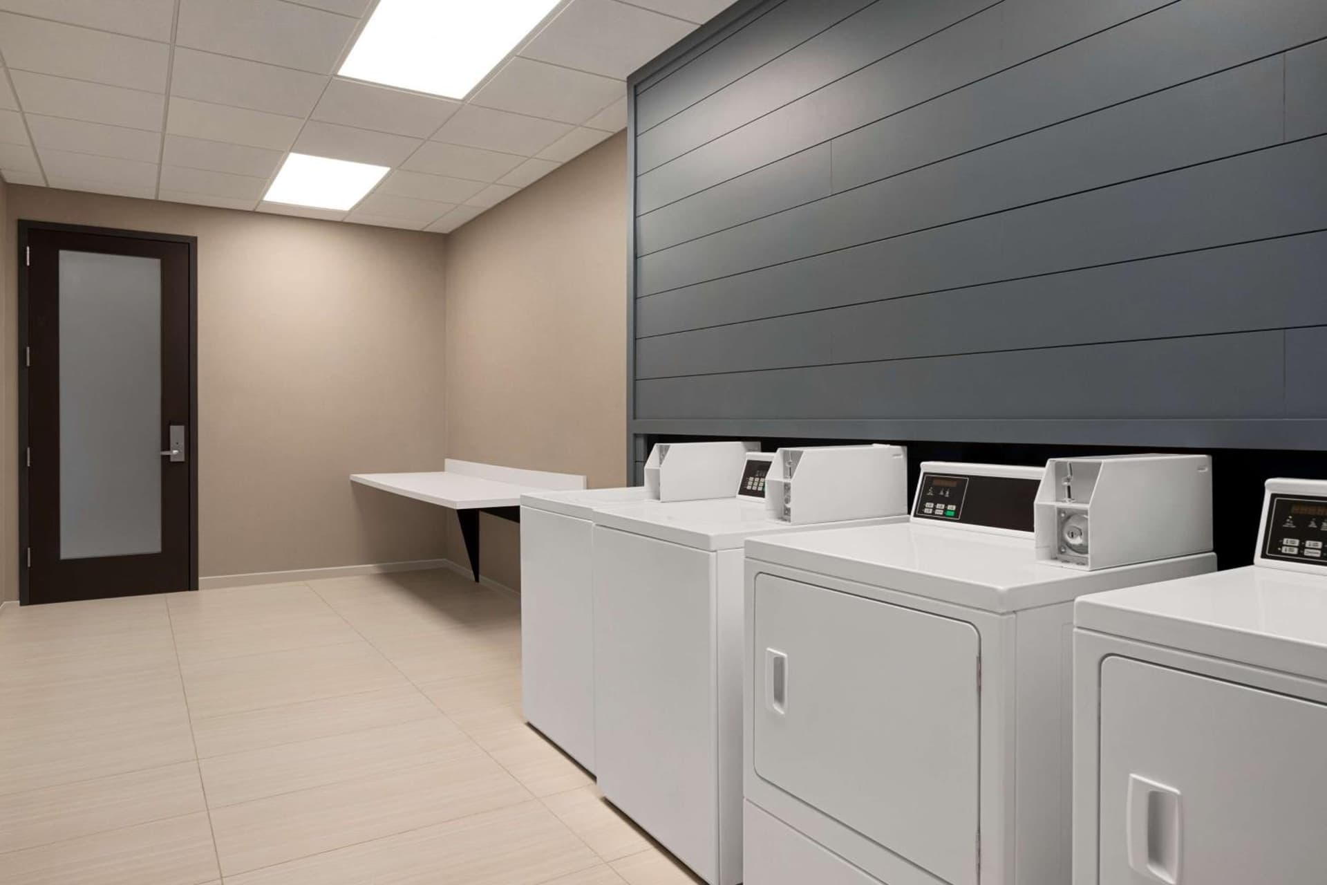 Homewood Suites by Hilton Indianapolis Downtown IUPUI gallery photo in Indianapolis, IN — image 31