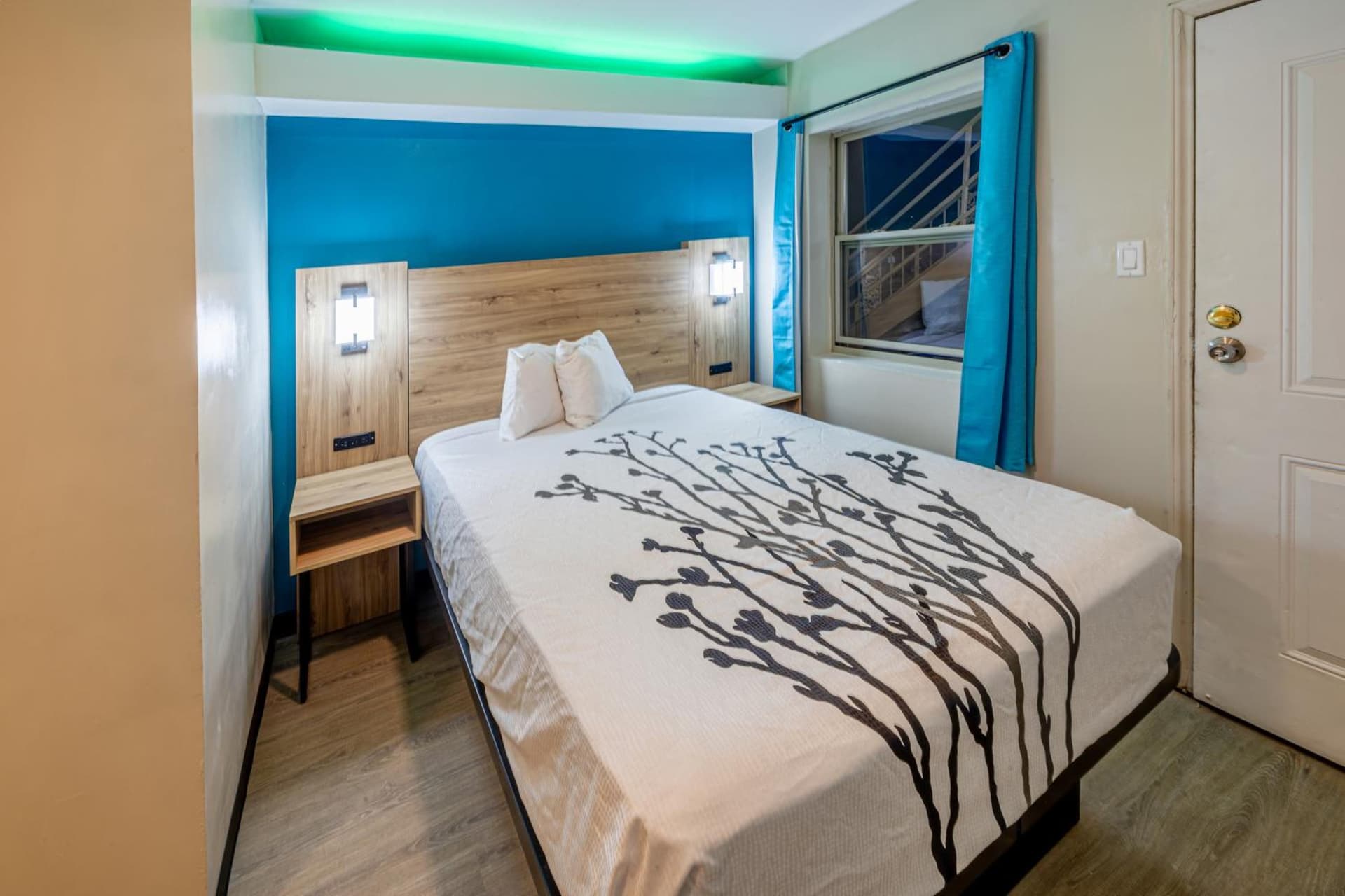 Exclusivo Inn by OYO Grand Prairie, TX gallery photo in Grand Prairie, TX — image 7