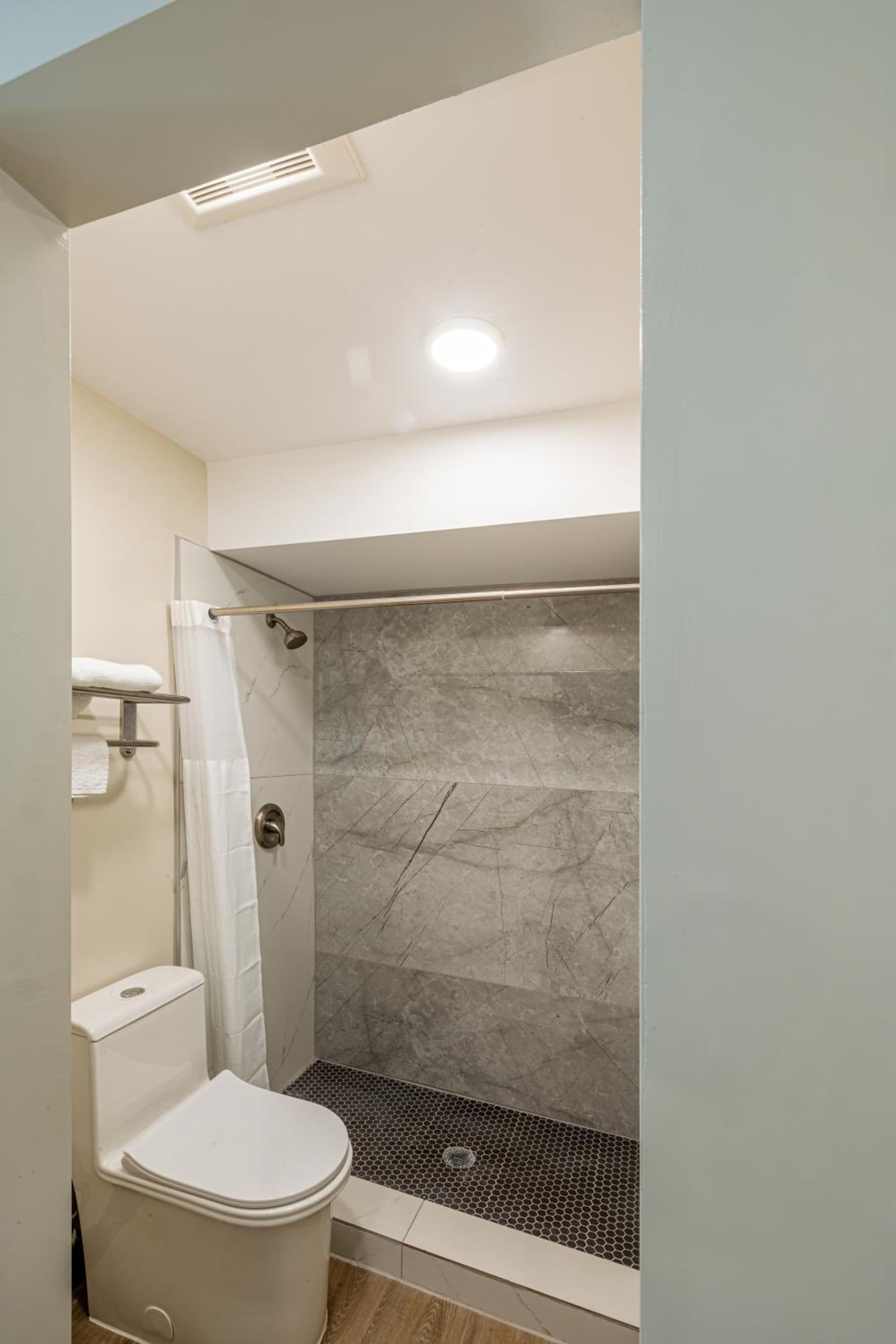 Exclusivo Inn by OYO Grand Prairie, TX gallery photo in Grand Prairie, TX — image 5