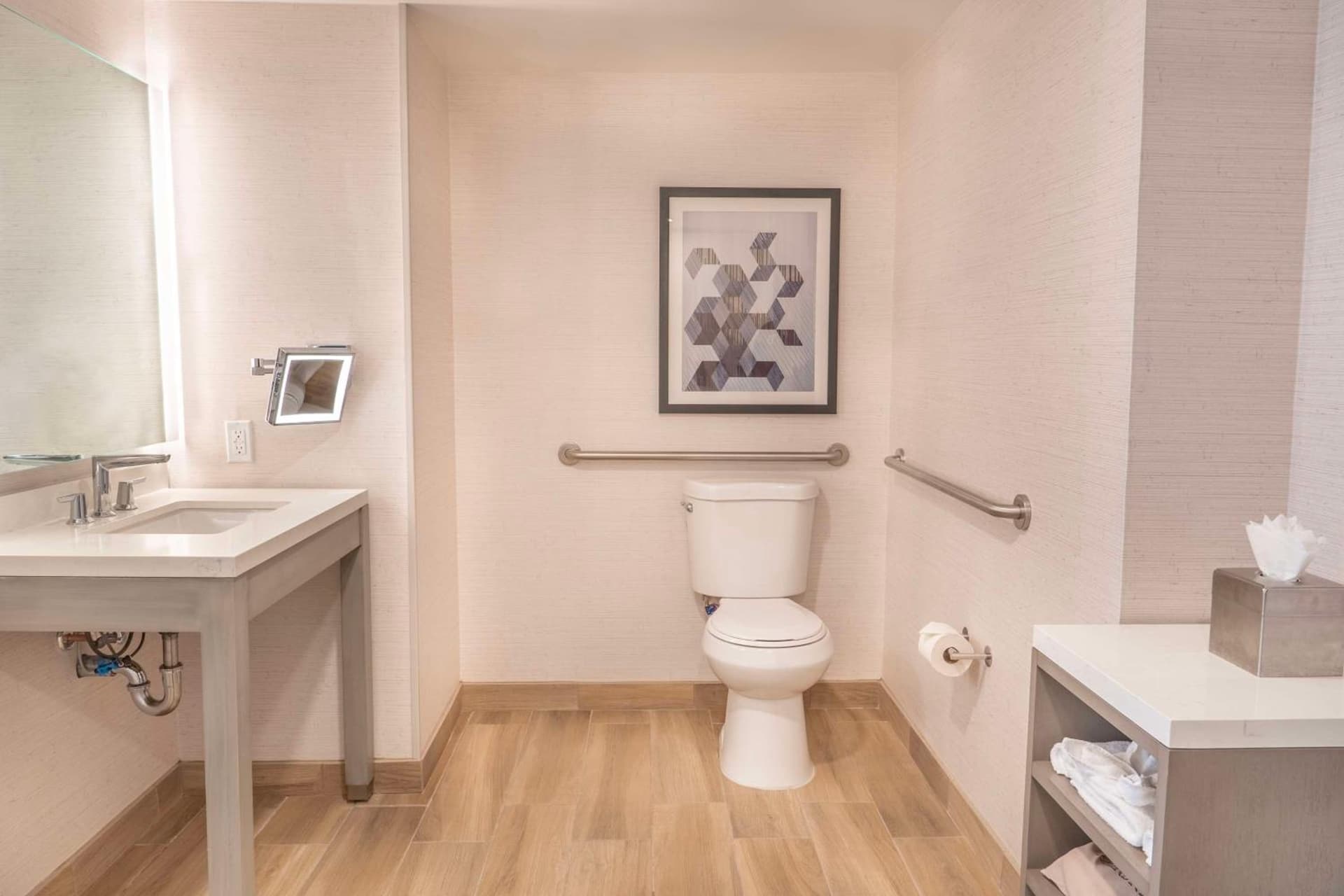 Orange County Hotel gallery photo in Santa Ana, CA — image 42