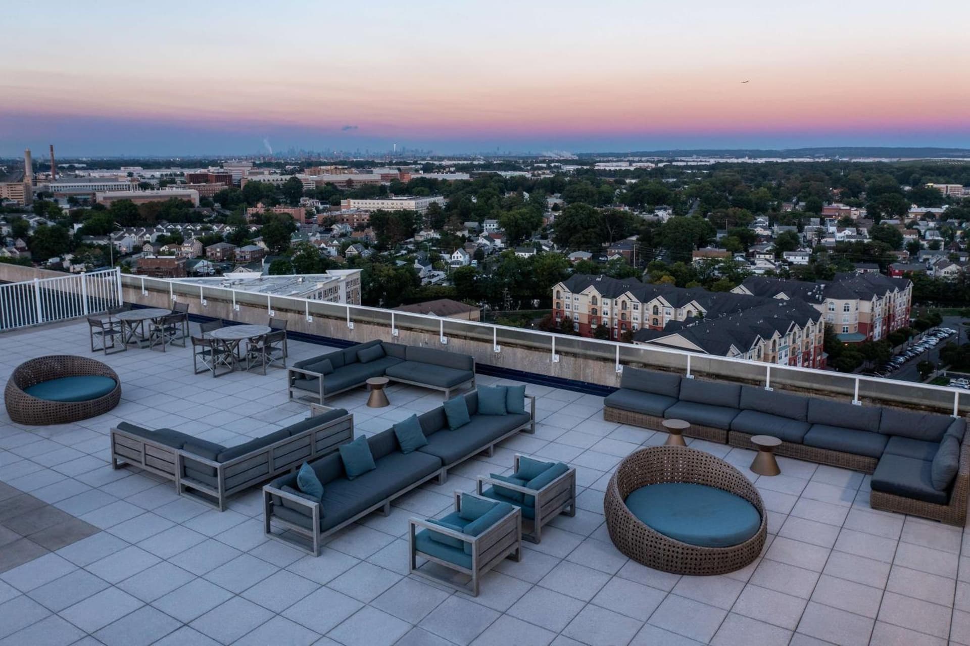 Watt Hotel Tapestry Collection by Hilton gallery photo in Rahway, NJ — image 19