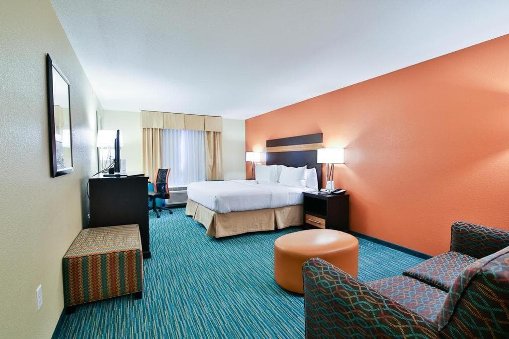 Holiday Inn Bismarck by IHG gallery photo in Bismarck, ND — image 36