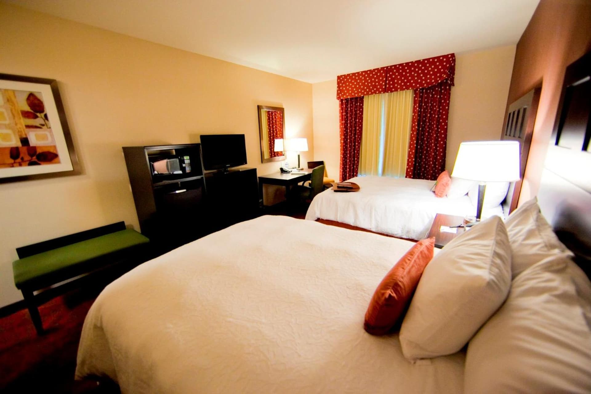 Hampton Inn & Suites by Hilton Seattle/Kent gallery photo in Kent, WA — image 7