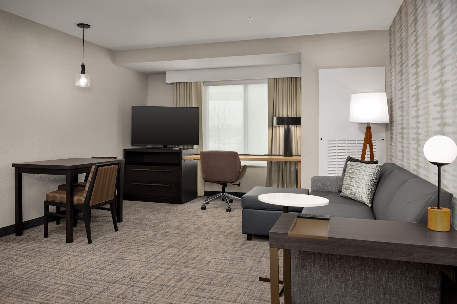 Residence Inn by Marriott Dallas Grand Prairie gallery photo in Grand Prairie, TX — image 11
