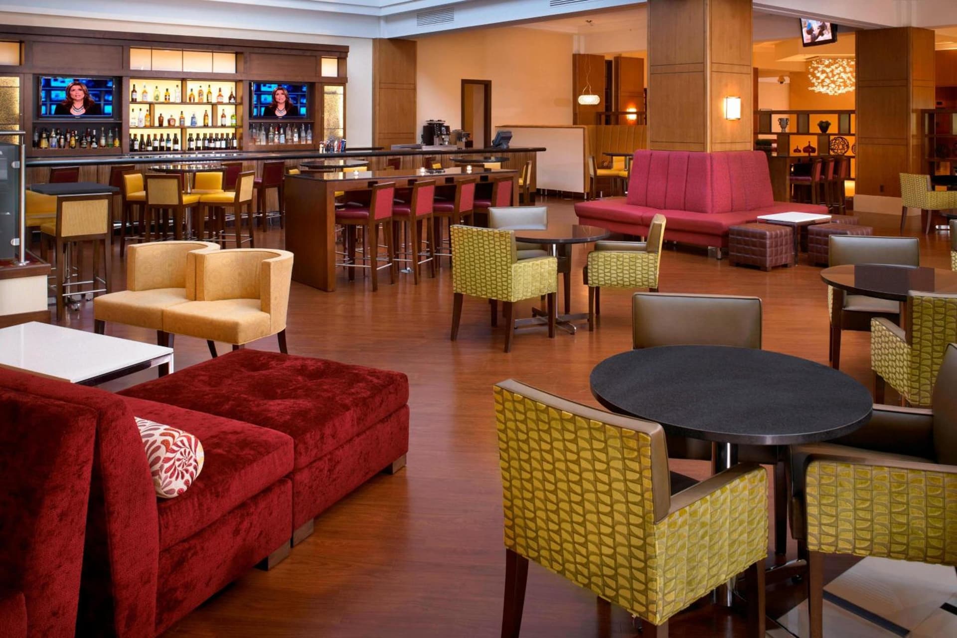Detroit Marriott Troy property views in Troy, MI — gallery photo 3