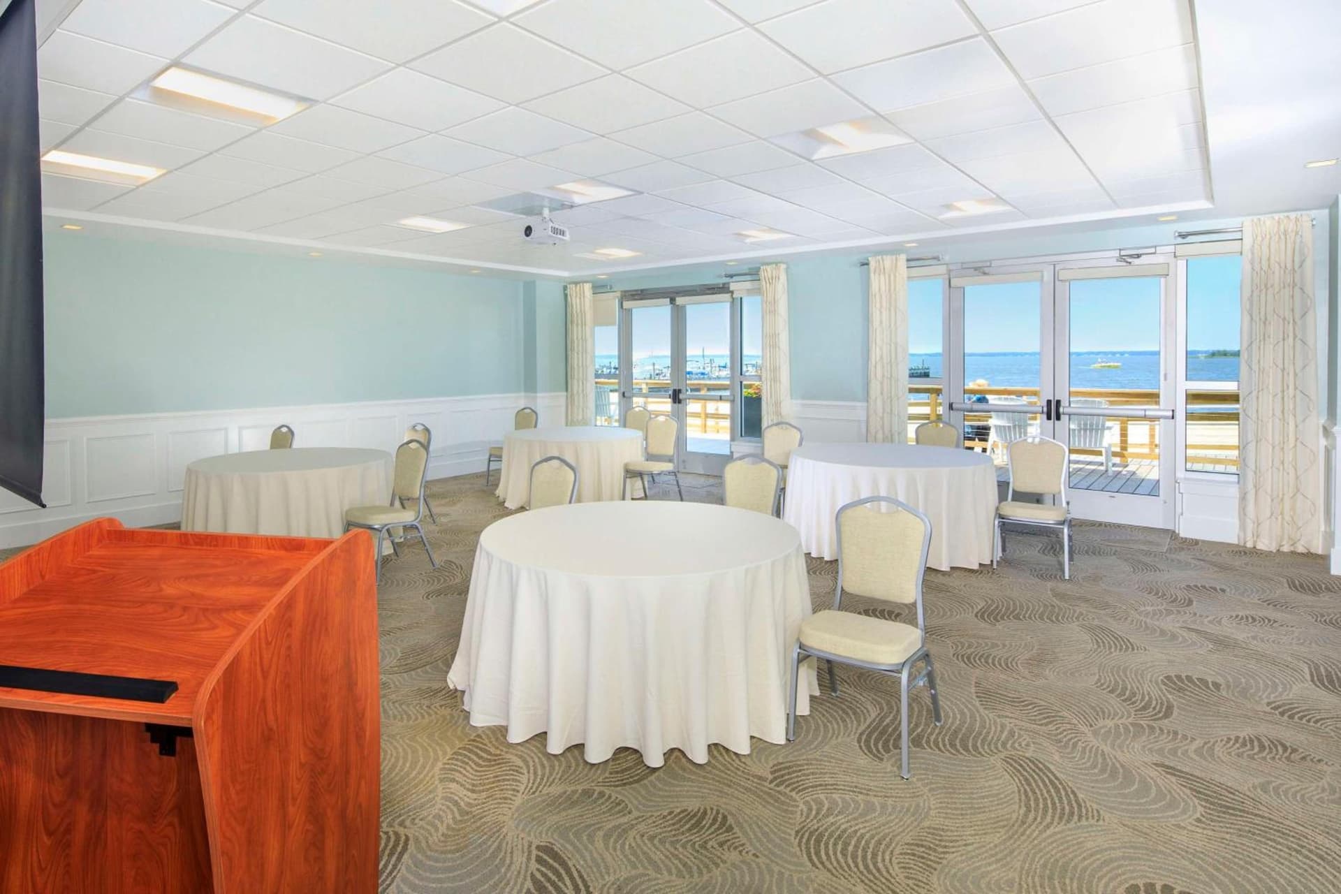 Hyatt Place Dewey Beach gallery photo in Dewey Beach, DE — image 78