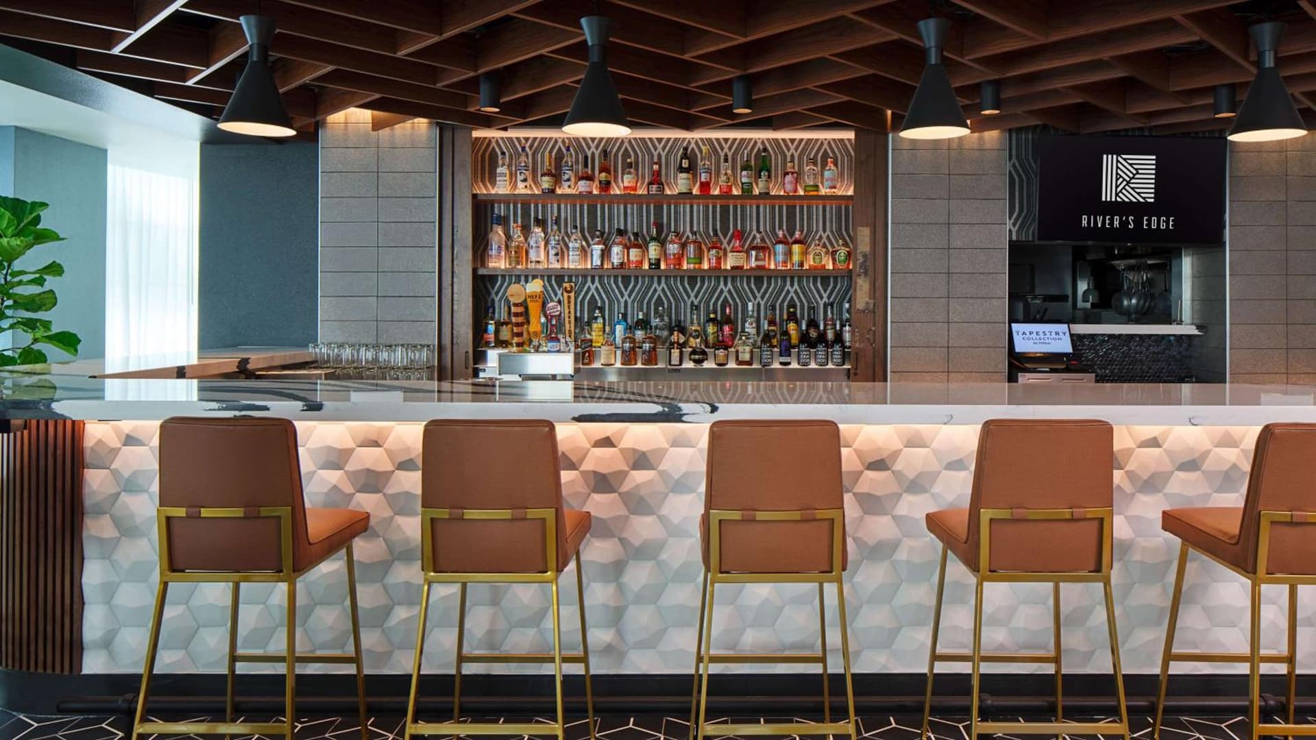 River's Edge Hotel Portland, Tapestry Collection by Hilton gallery photo in Portland, OR — image 25