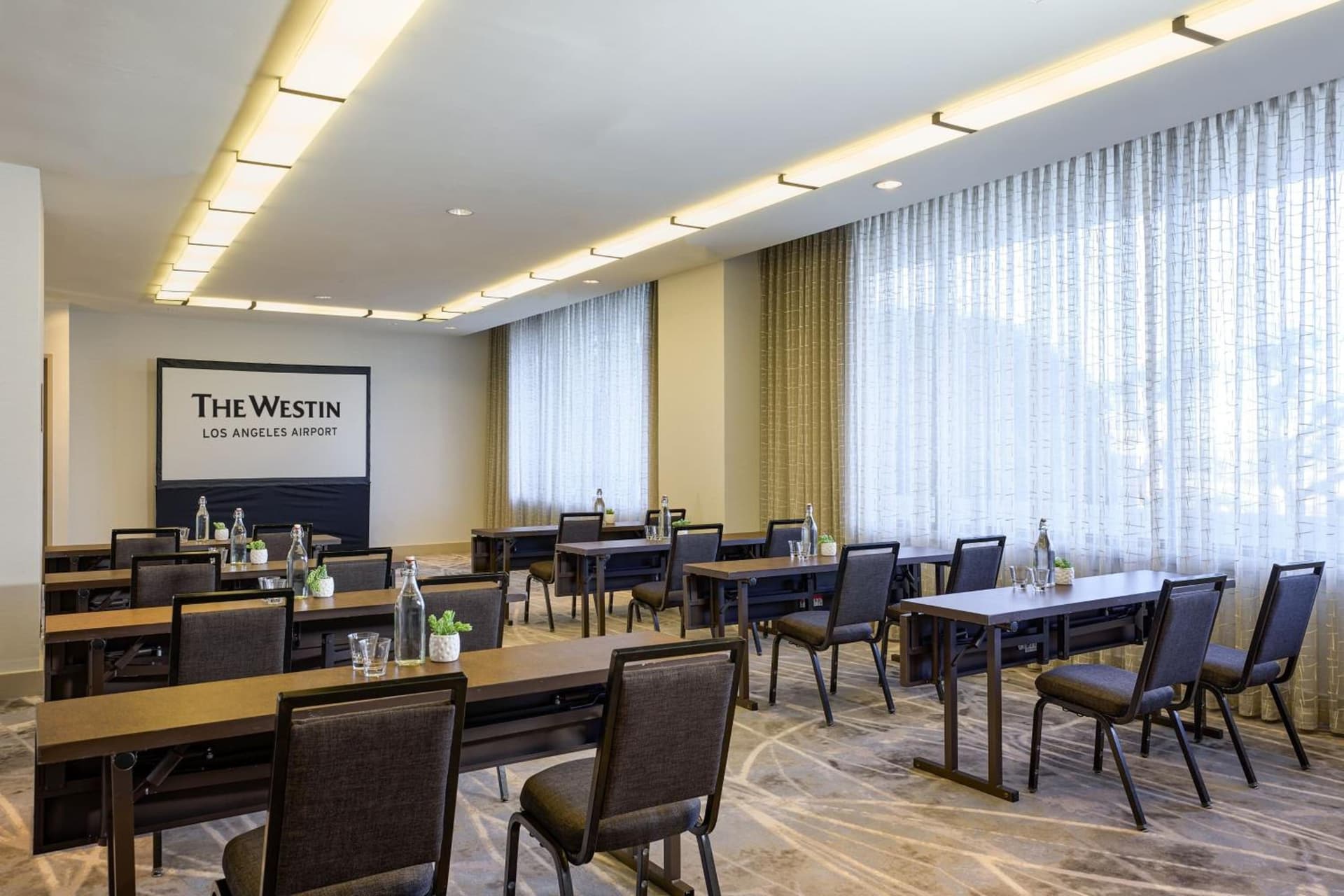 The Westin Los Angeles Airport gallery photo in Los Angeles, CA — image 4