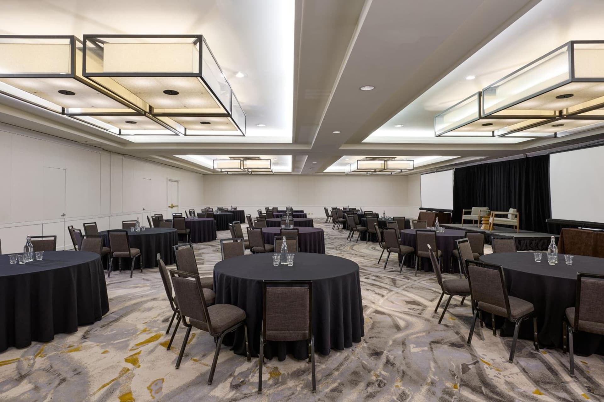 The Westin Los Angeles Airport gallery photo in Los Angeles, CA — image 119