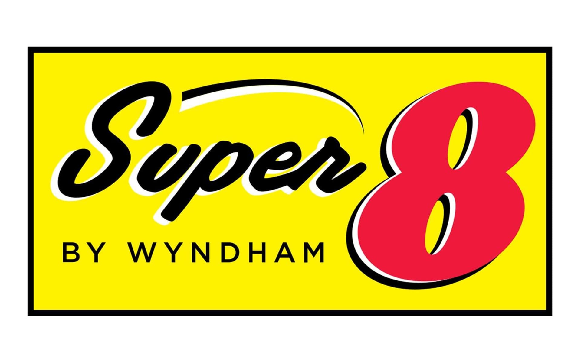 Super 8 by Wyndham Chisago City property views in Chisago City, MN — gallery photo 3