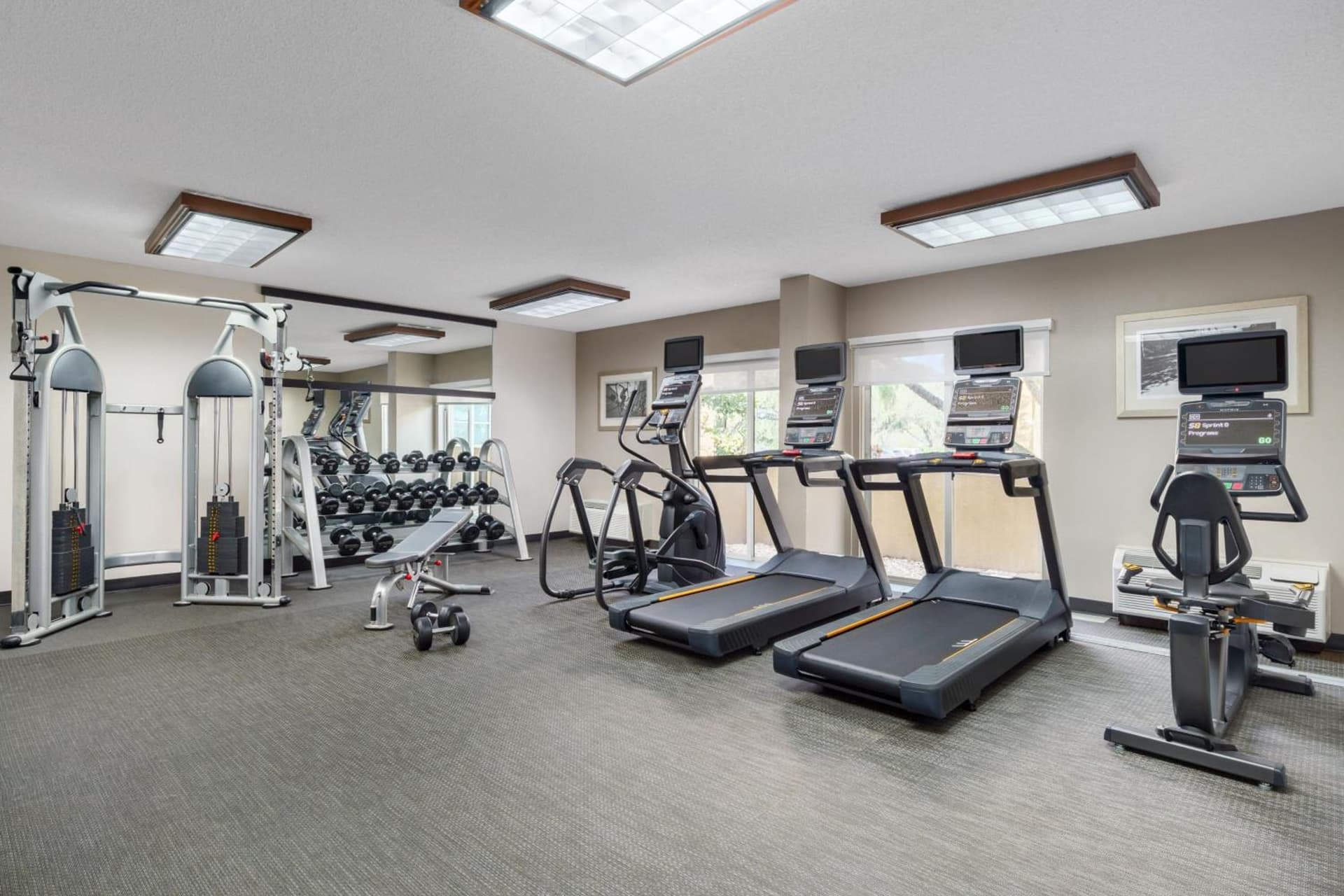 Courtyard by Marriott Fort Lauderdale North/Cypress Creek gallery photo in Fort Lauderdale, FL — image 29
