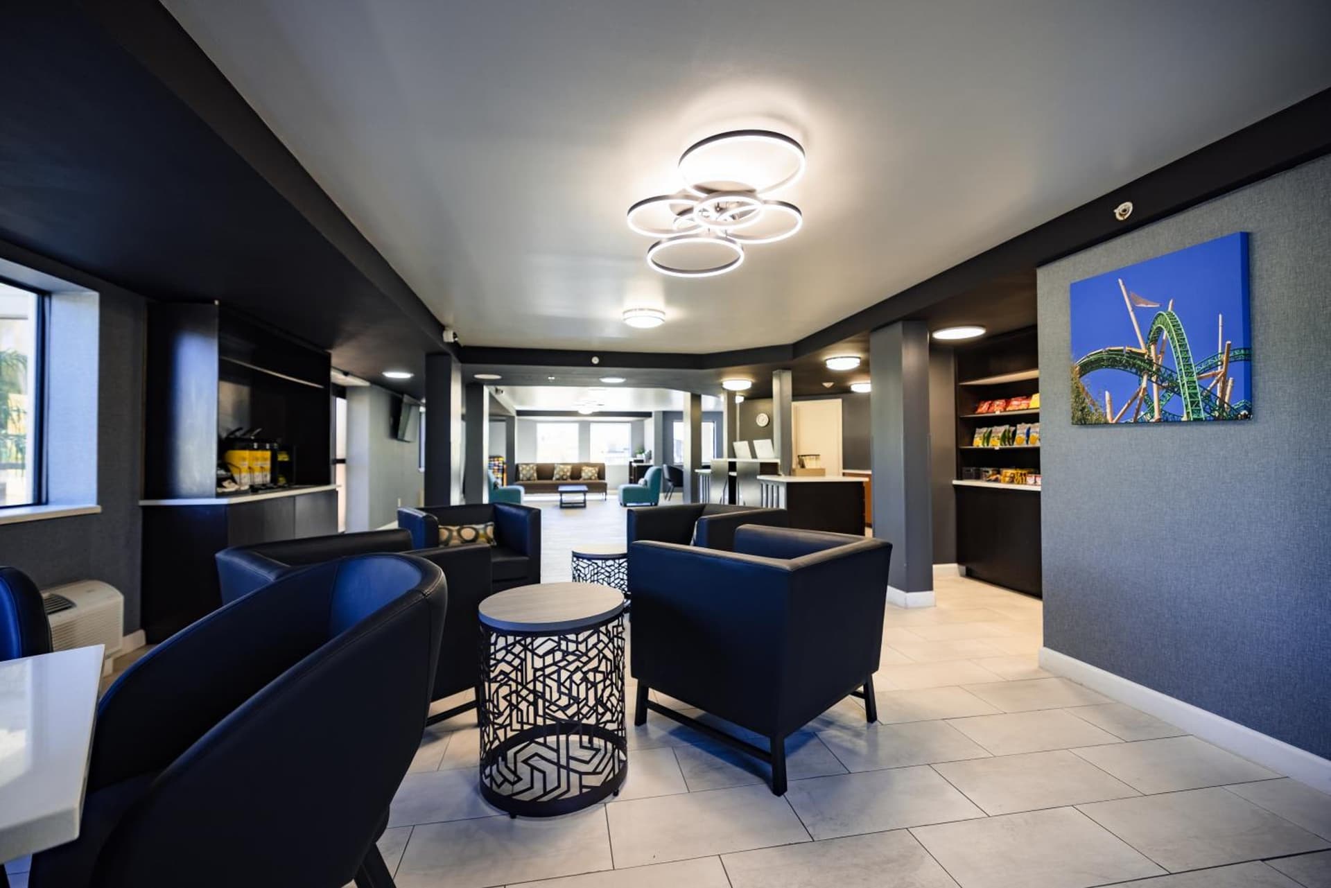 La Quinta Inn by Wyndham Tampa Near Busch Gardens gallery photo in Tampa, FL — image 74