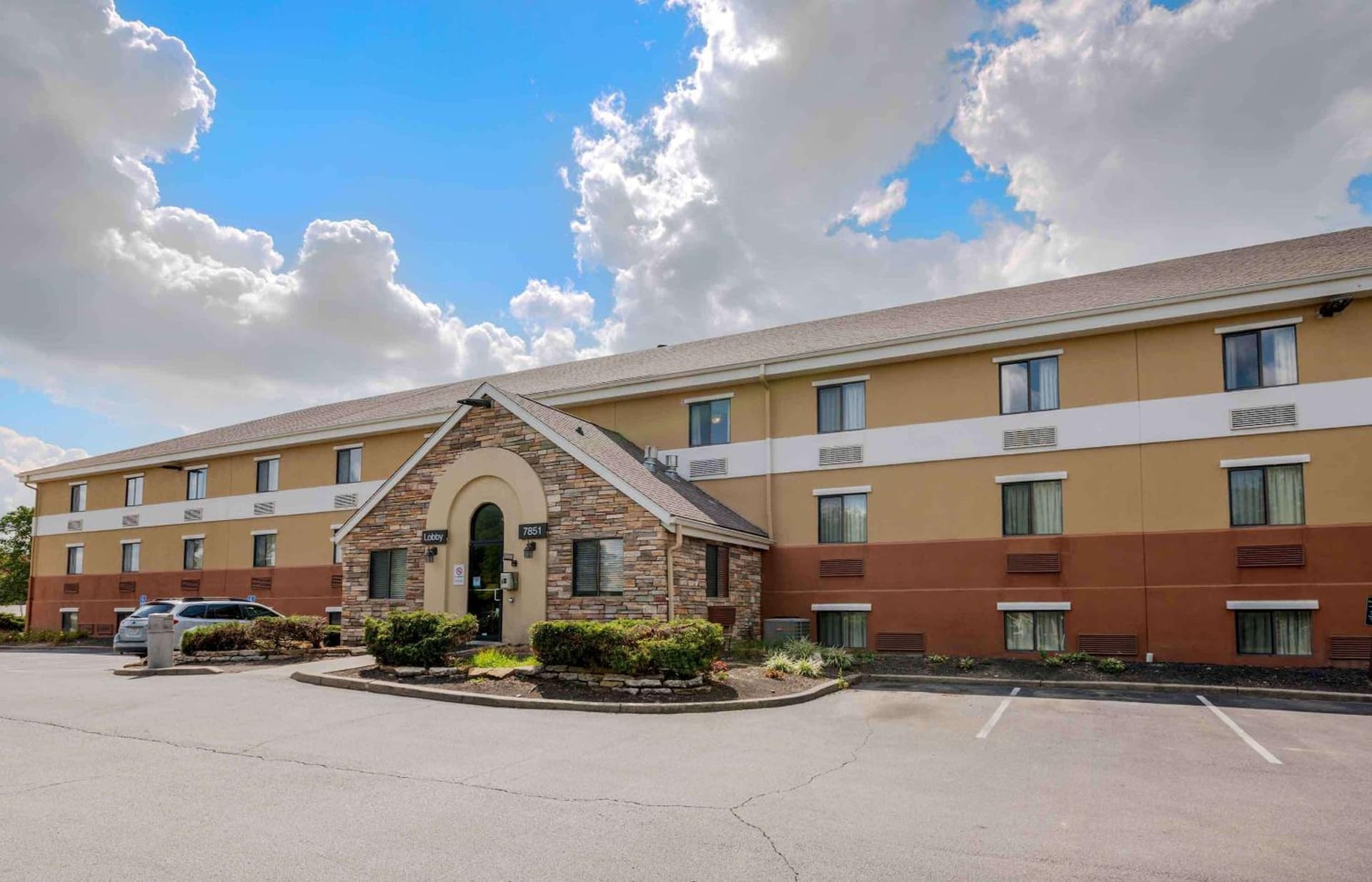 Extended Stay America Suites - Dayton - South property views in Dayton, OH — gallery photo 3