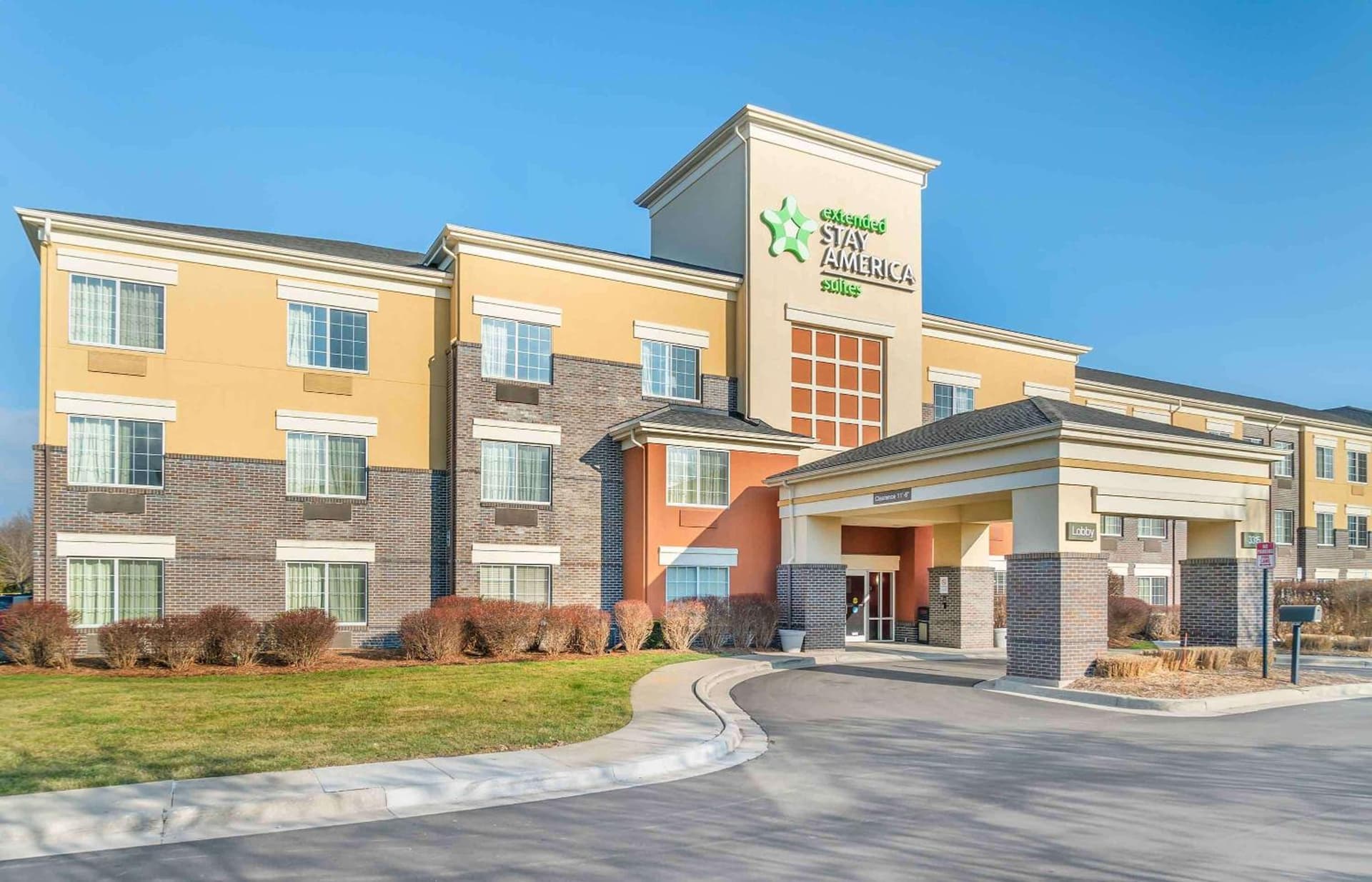 Extended Stay America Suites - Auburn Hills - University Drive featured exterior or lobby in Auburn Hills, MI — similar hotel