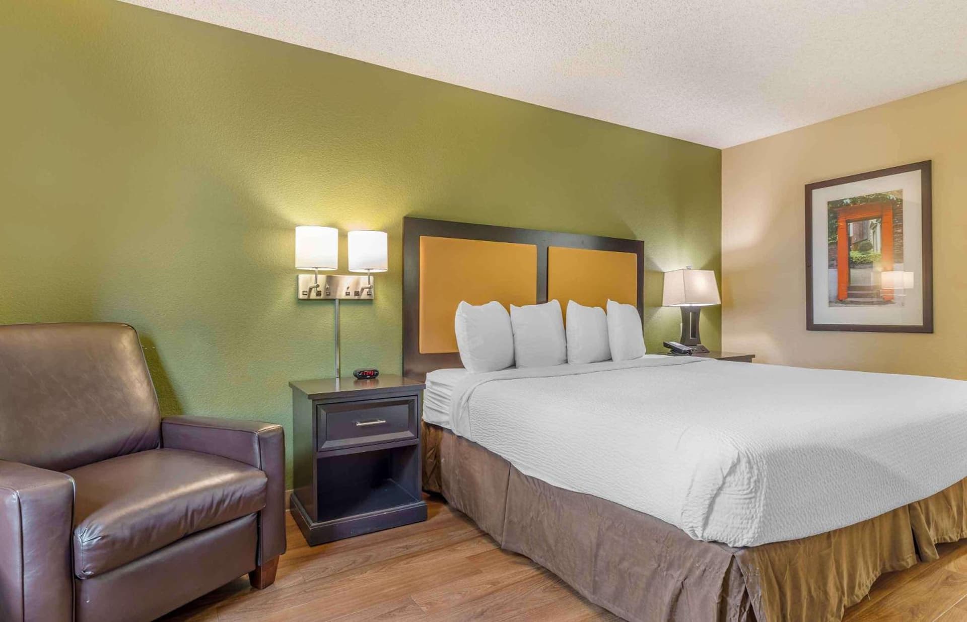 Extended Stay America Suites - Temecula - Wine Country gallery photo in Temecula, CA — image 29