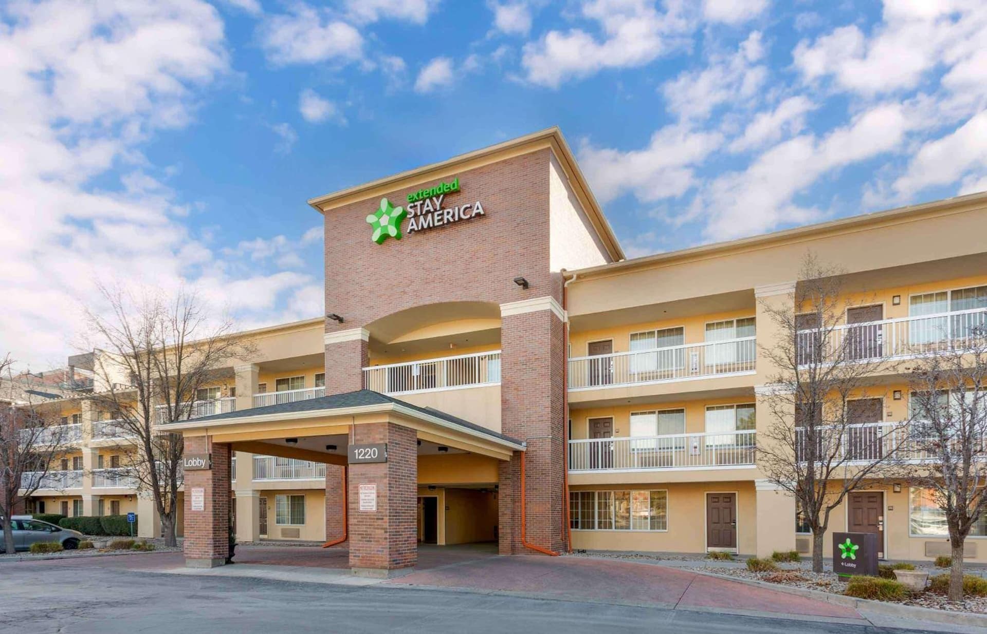 Extended Stay America Suites - Salt Lake City - Sugar House interior in Salt Lake City, UT — gallery photo 2