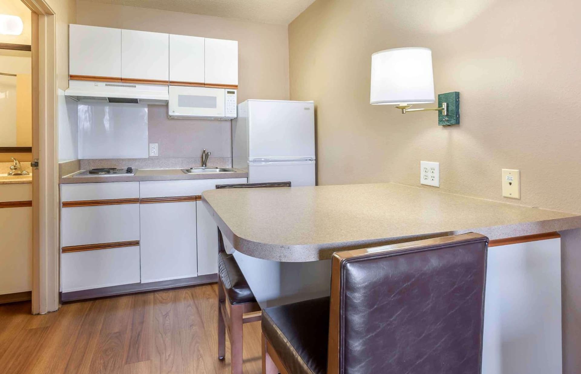 Extended Stay America Select Suites - Phoenix - Mesa - West gallery photo in Mesa, AZ — image 5