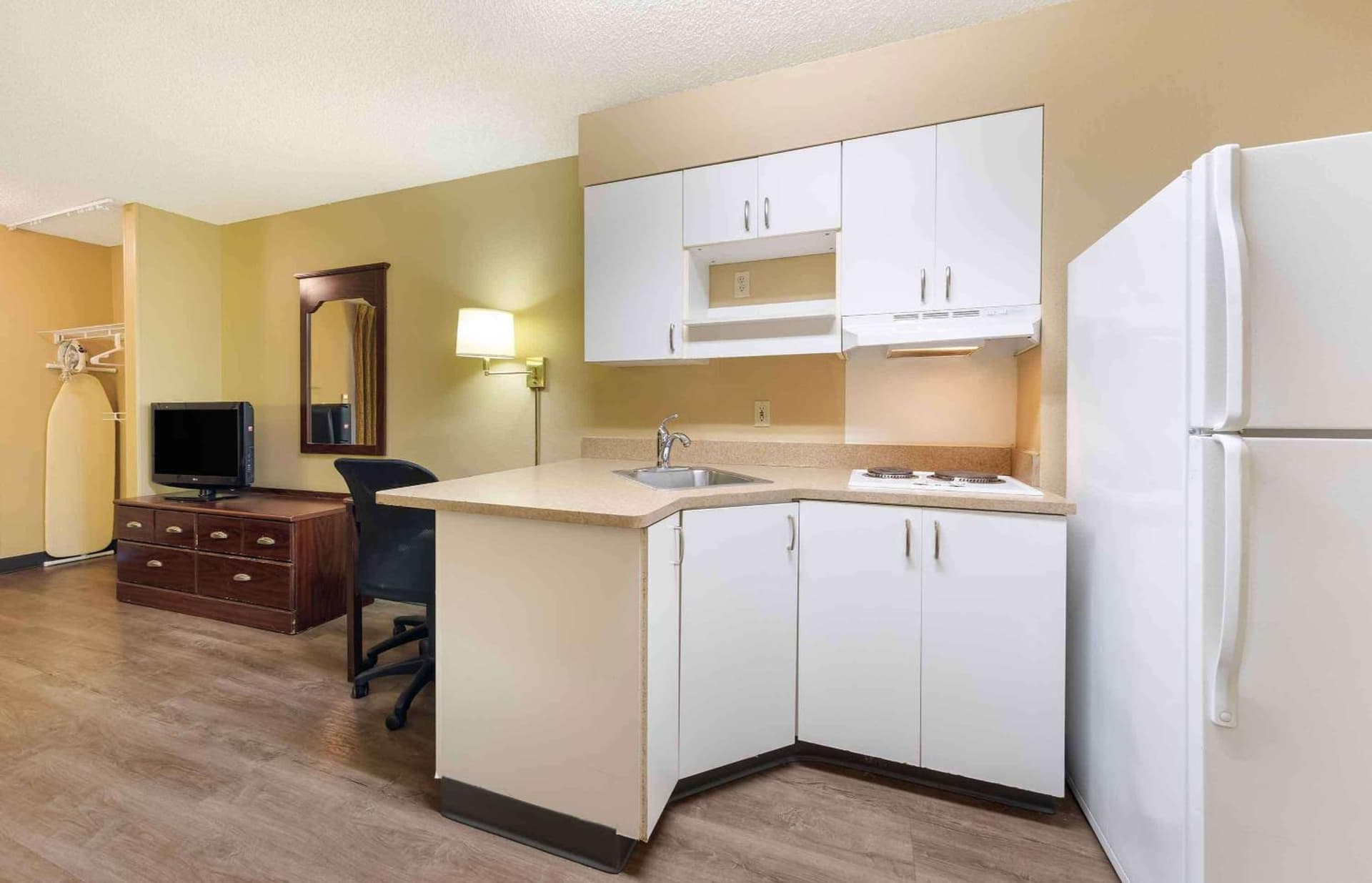 Studio 6 Suites Fresno North CA gallery photo in Fresno, CA — image 34