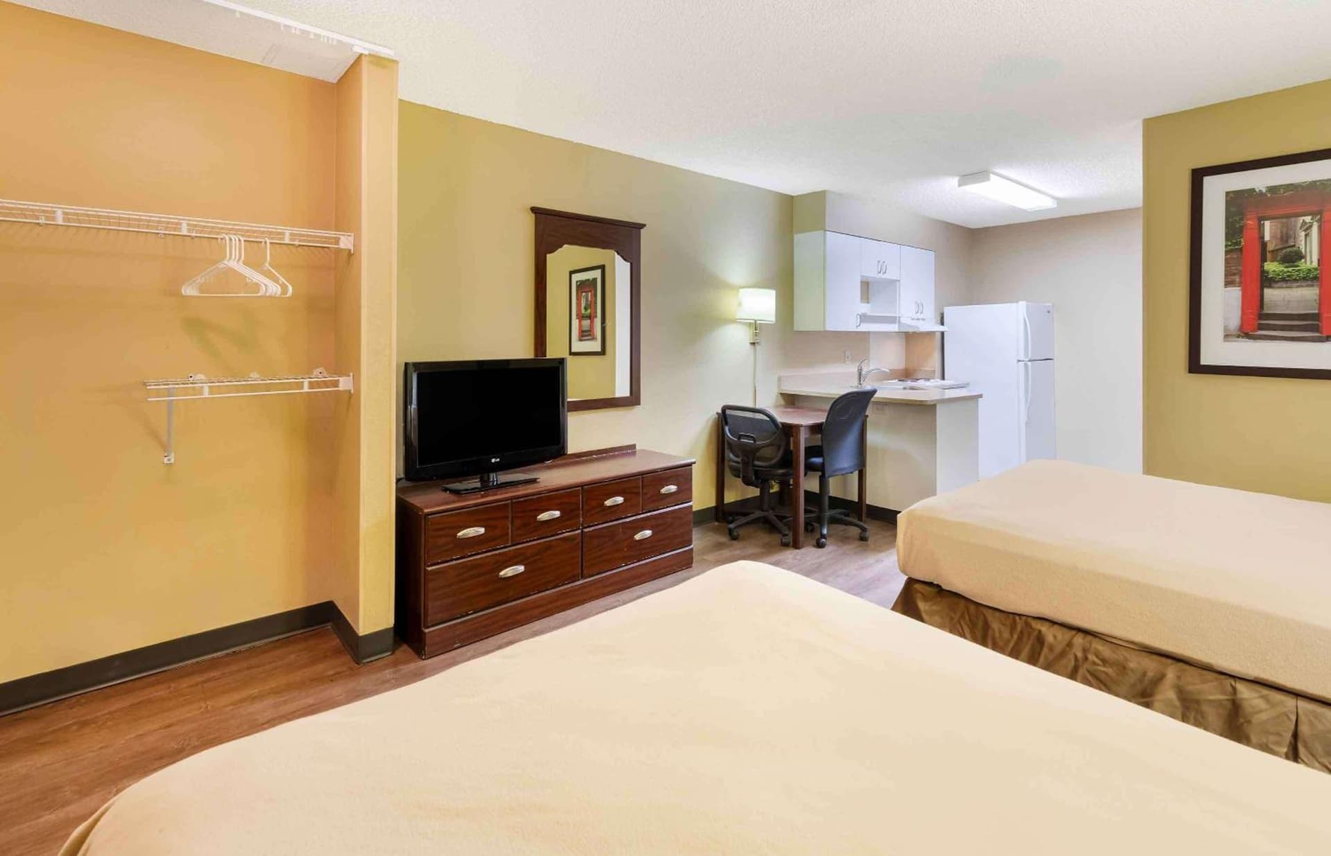 Studio 6 Suites Fresno North CA gallery photo in Fresno, CA — image 38