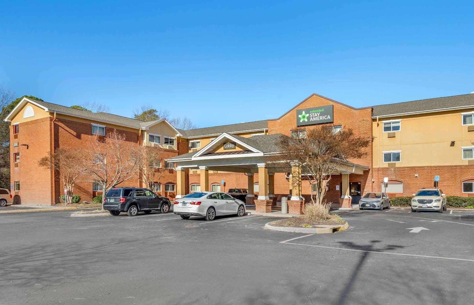 Extended Stay America Select Suites - Chesapeake - Churchland Blvd interior in Chesapeake, VA — gallery photo 2