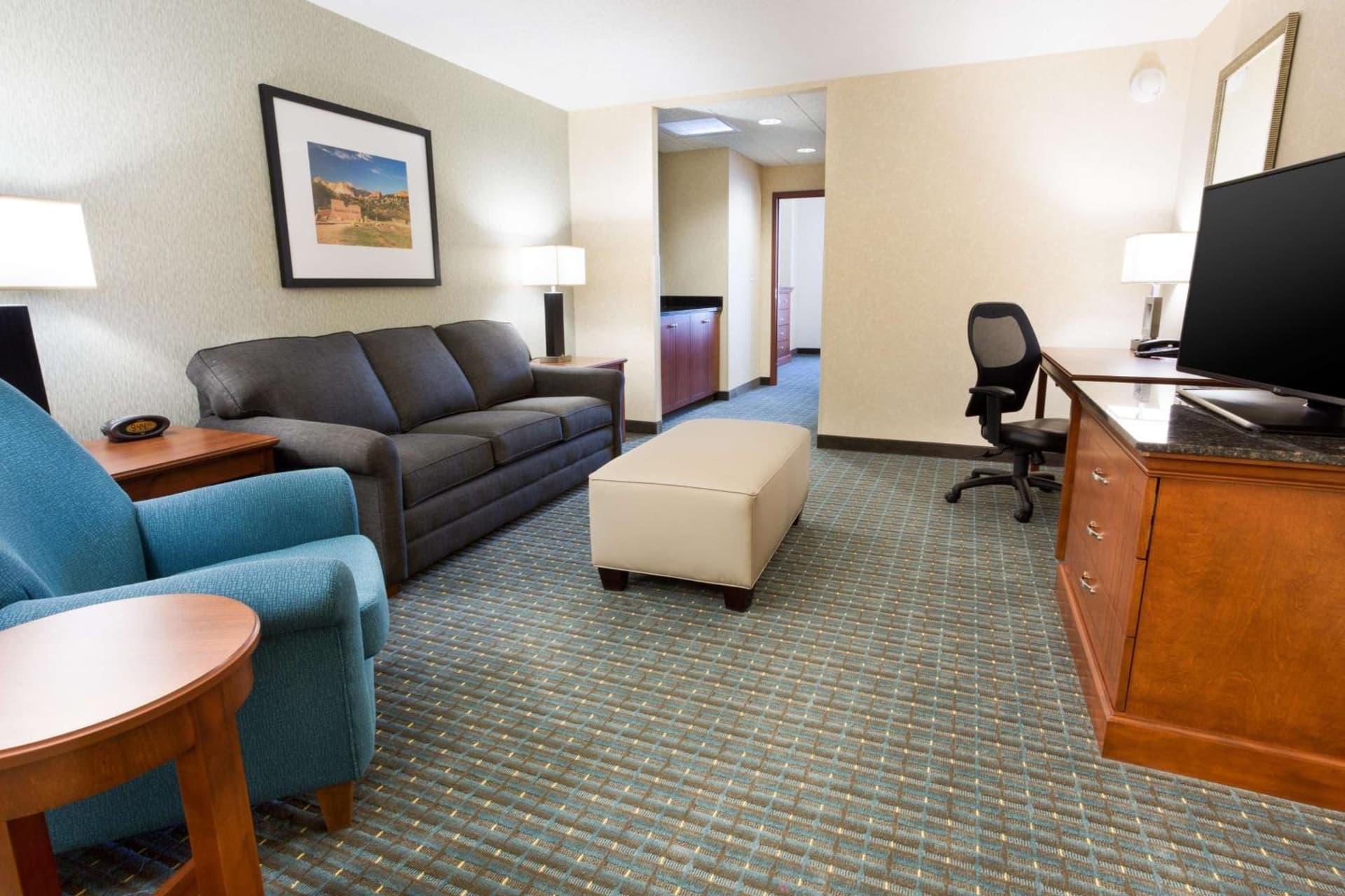 Drury Plaza Hotel Colorado Springs Near the Air Force Academy gallery photo in Colorado Springs, CO — image 6