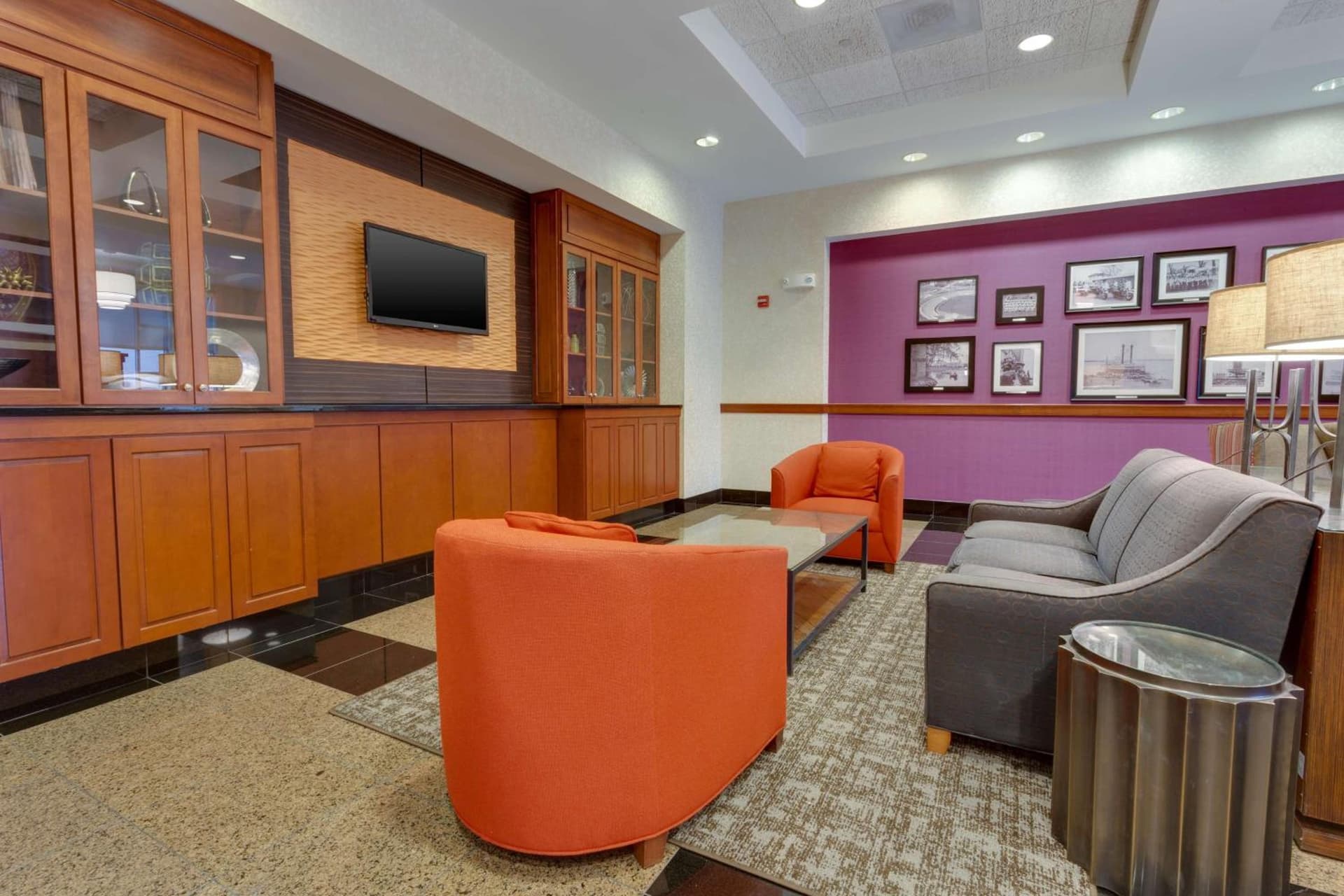 Drury Inn & Suites Baton Rouge property views in Baton Rouge, LA — gallery photo 3