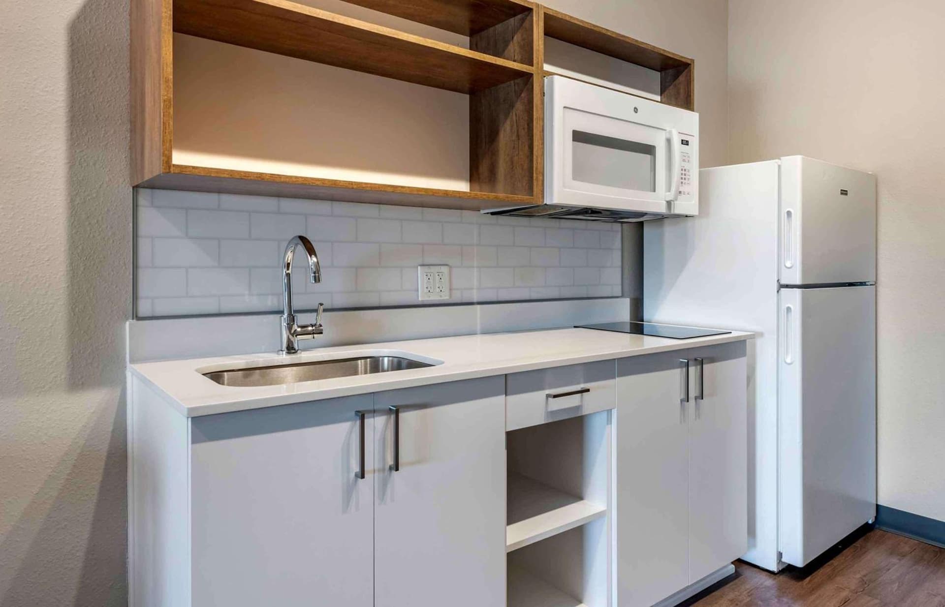 Extended Stay America Premier Suites - Tampa - Gibsonton - Riverview gallery photo in Gibsonton, FL — image 47