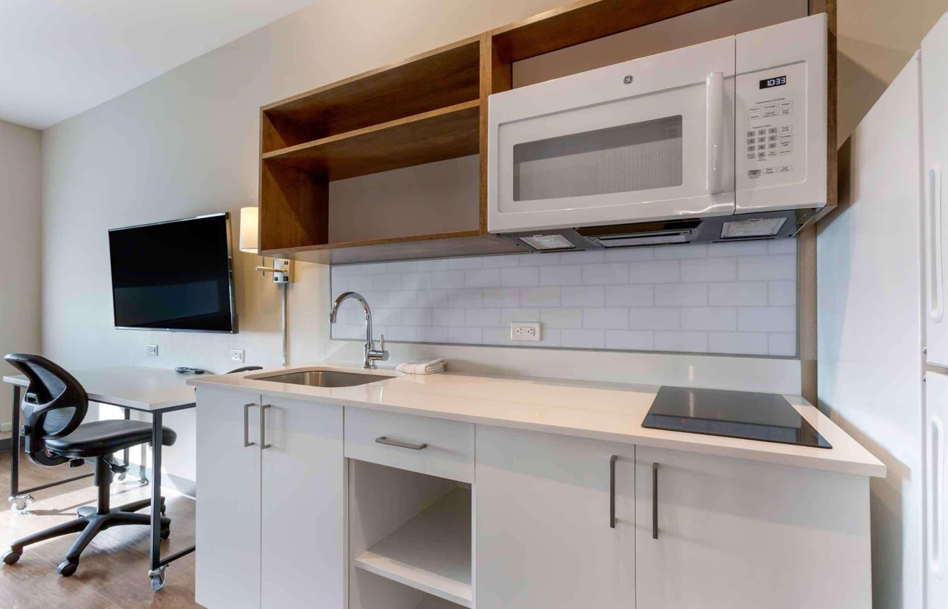 Extended Stay America Premier Suites - Phoenix - Chandler - Downtown gallery photo in Chandler, AZ — image 8