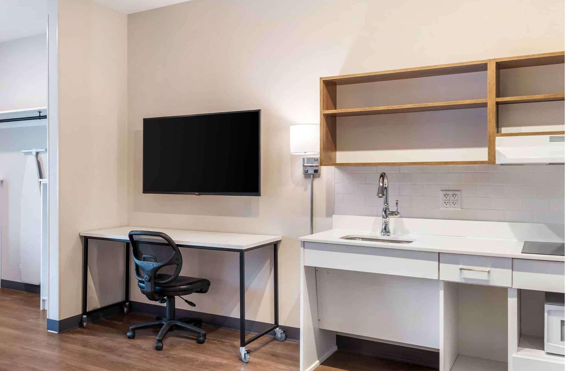 Extended Stay America Premier Suites - Phoenix - Chandler - Downtown gallery photo in Chandler, AZ — image 64